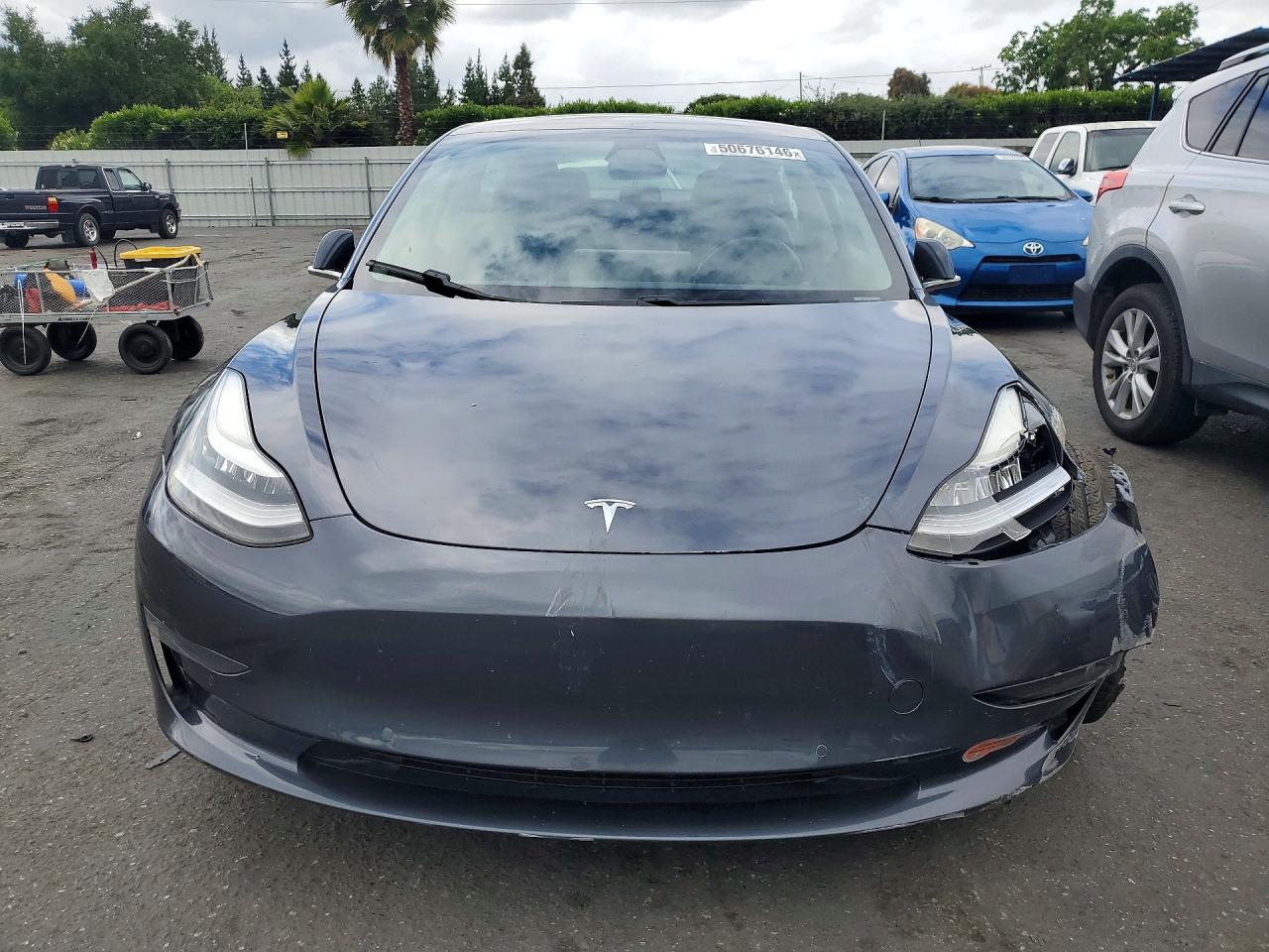 TESLA MODEL 3 2019 — 6