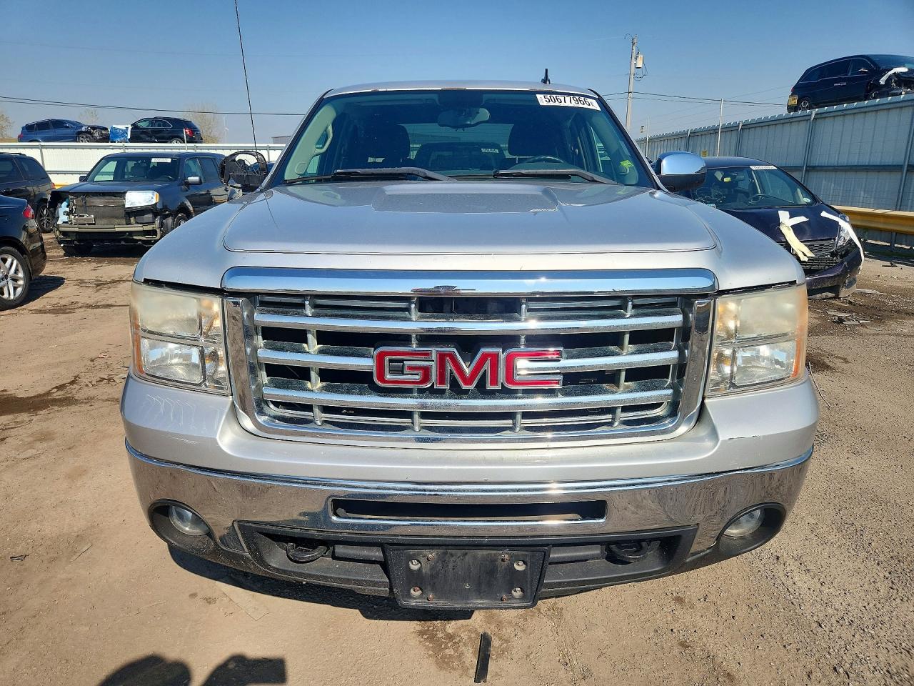 GMC SIERRA 2011 — 6