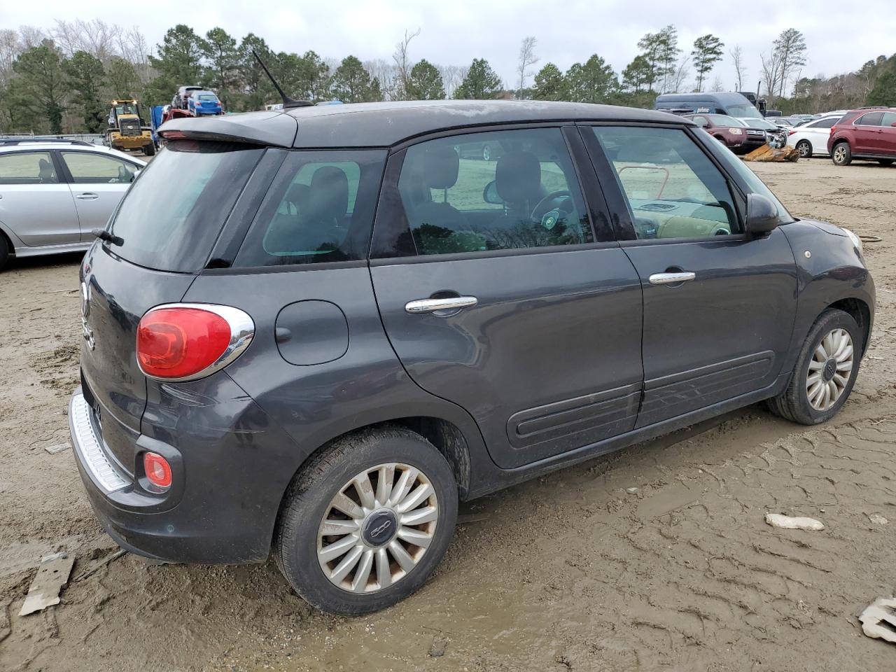 FIAT 500L 2014 — 4