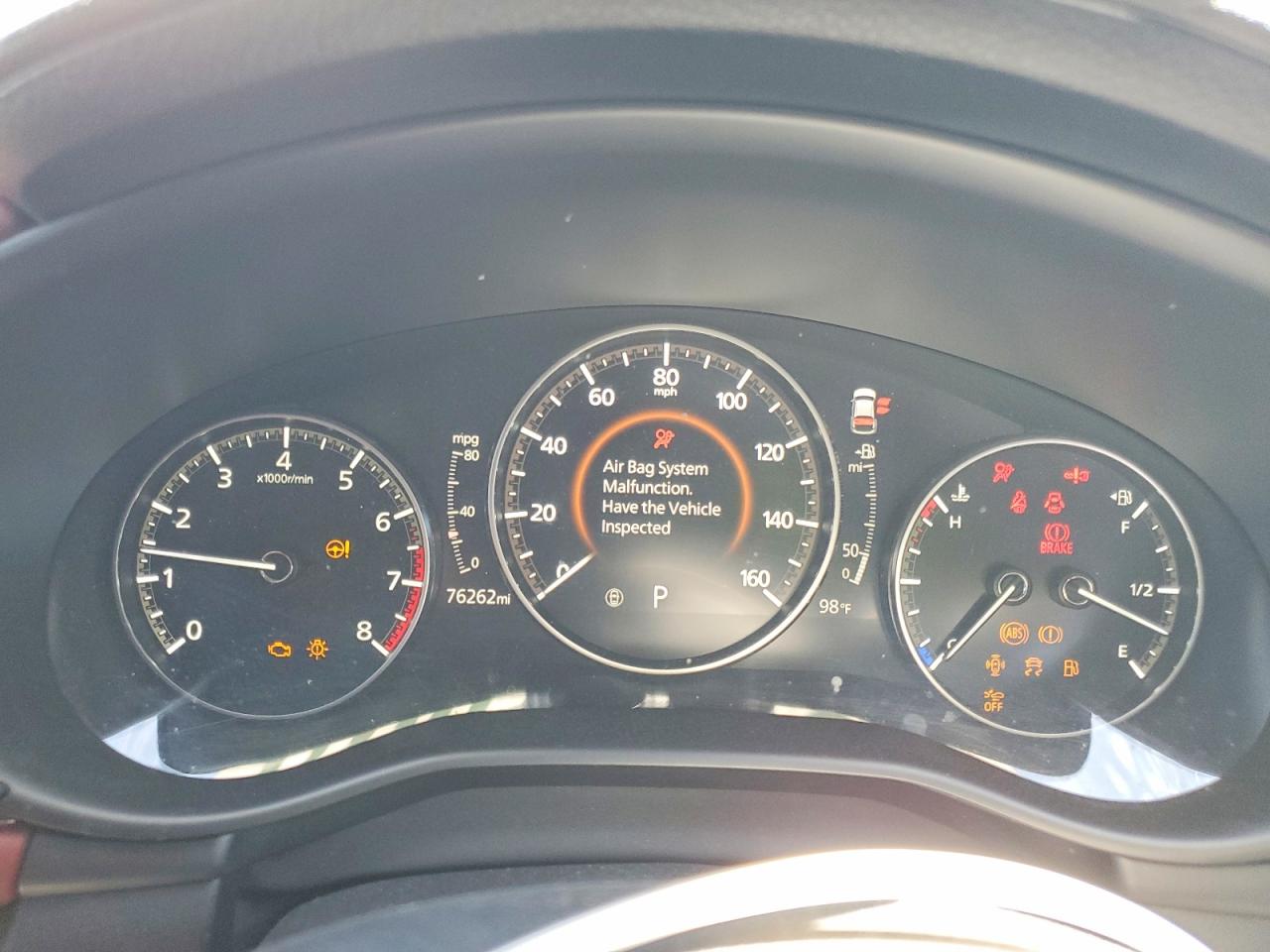 MAZDA 3 2021 — 10