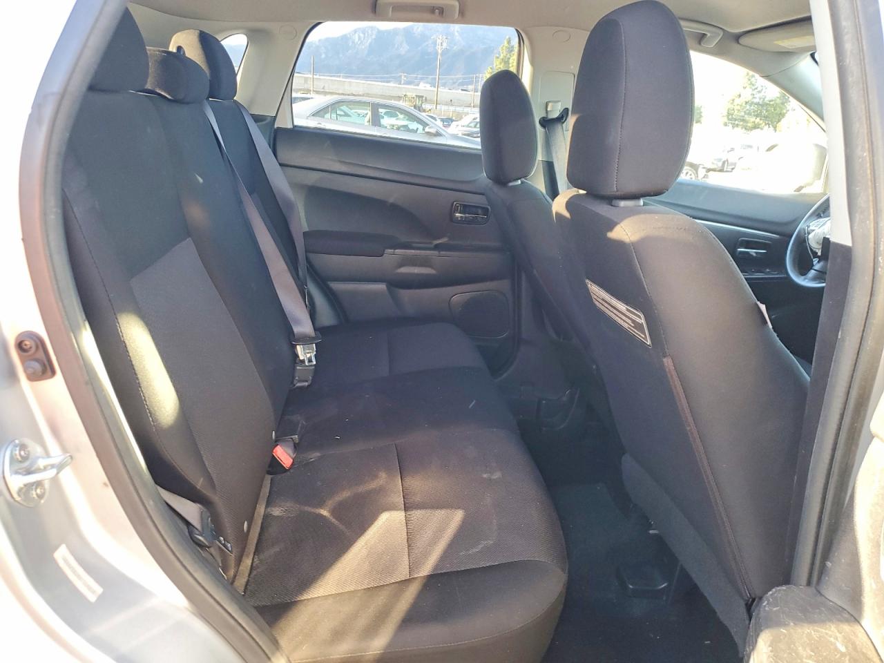 MITSUBISHI OUTLANDER SPORT 2011 — 12