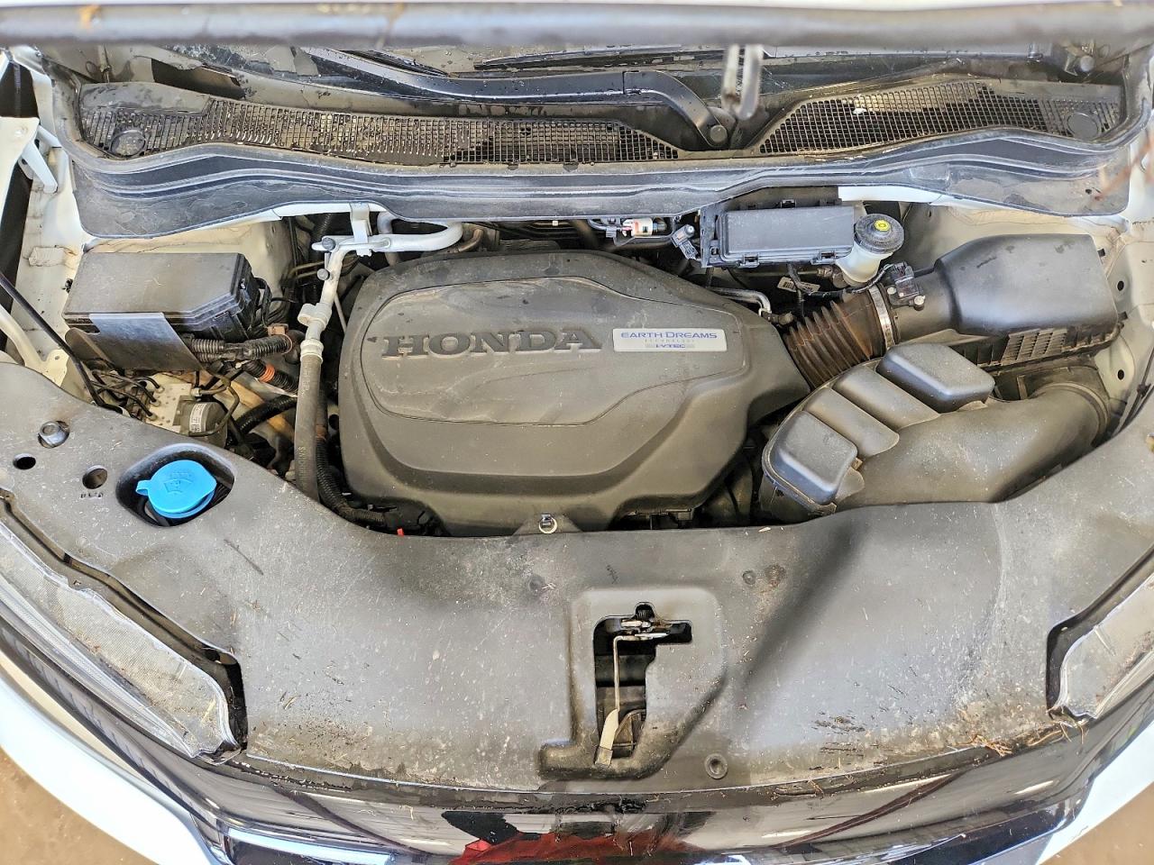HONDA PASSPORT 2019 — 13
