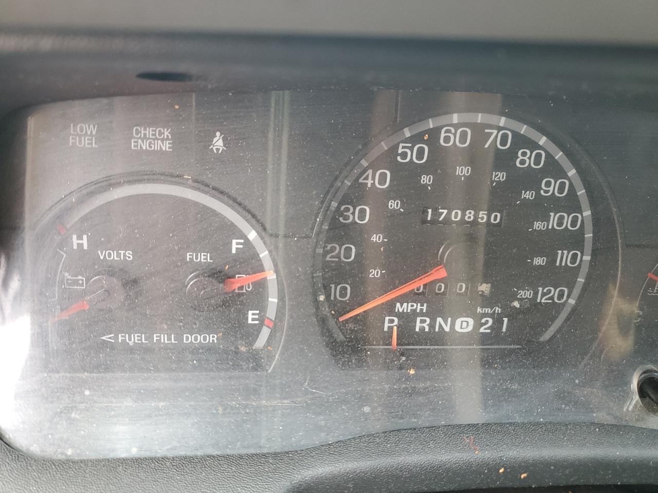 FORD CROWN VICTORIA 1998 — 10