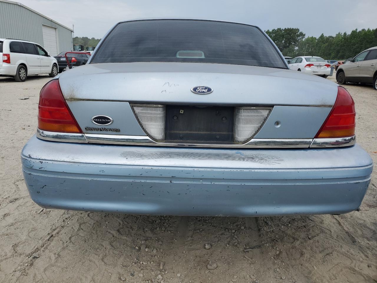 FORD CROWN VICTORIA 1998 — 7
