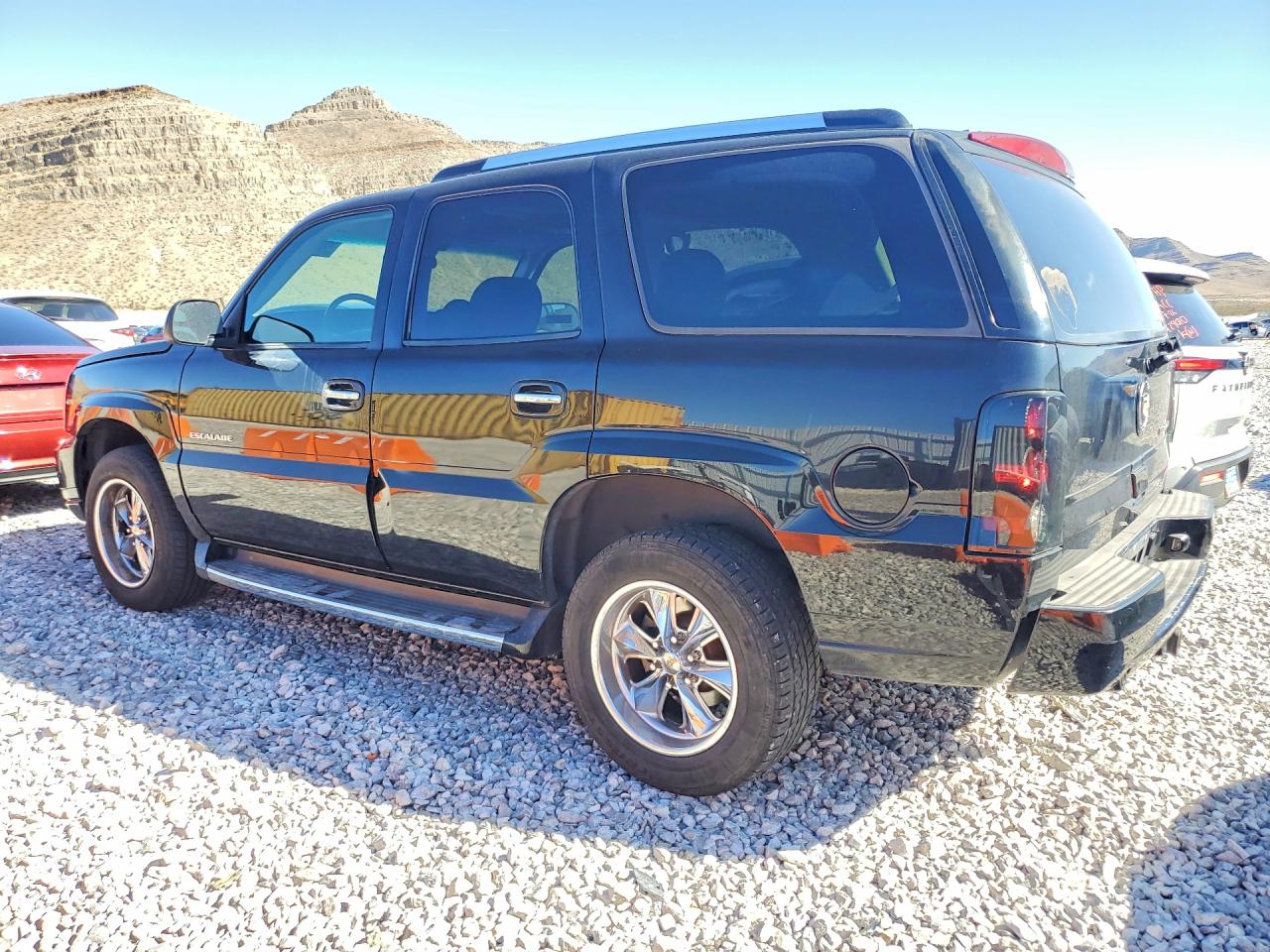CADILLAC ESCALADE 2002 — 3