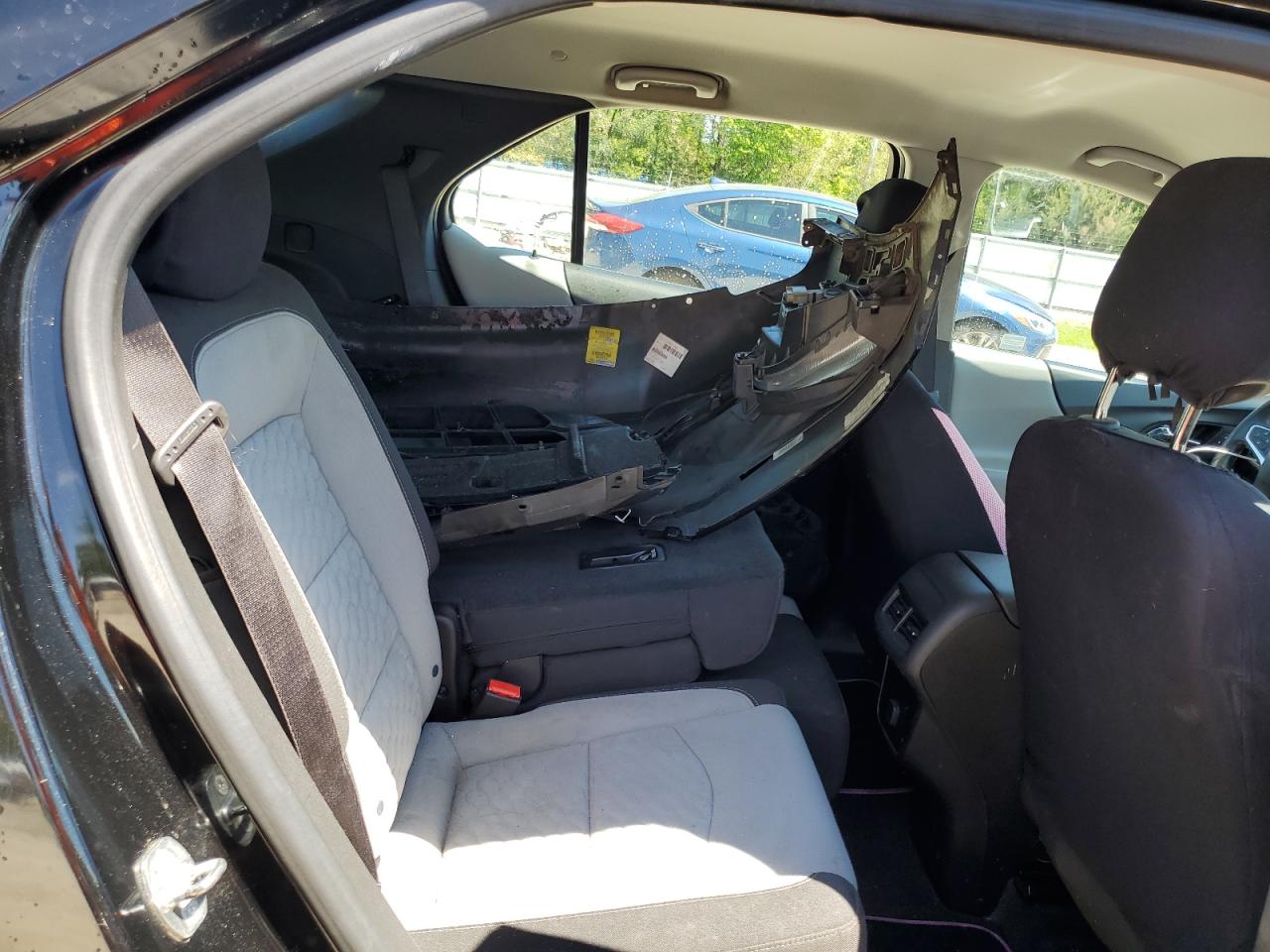 CHEVROLET EQUINOX 2018 — 12