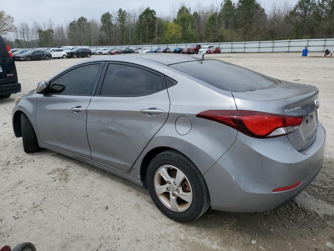 HYUNDAI ELANTRA 2014 — 3