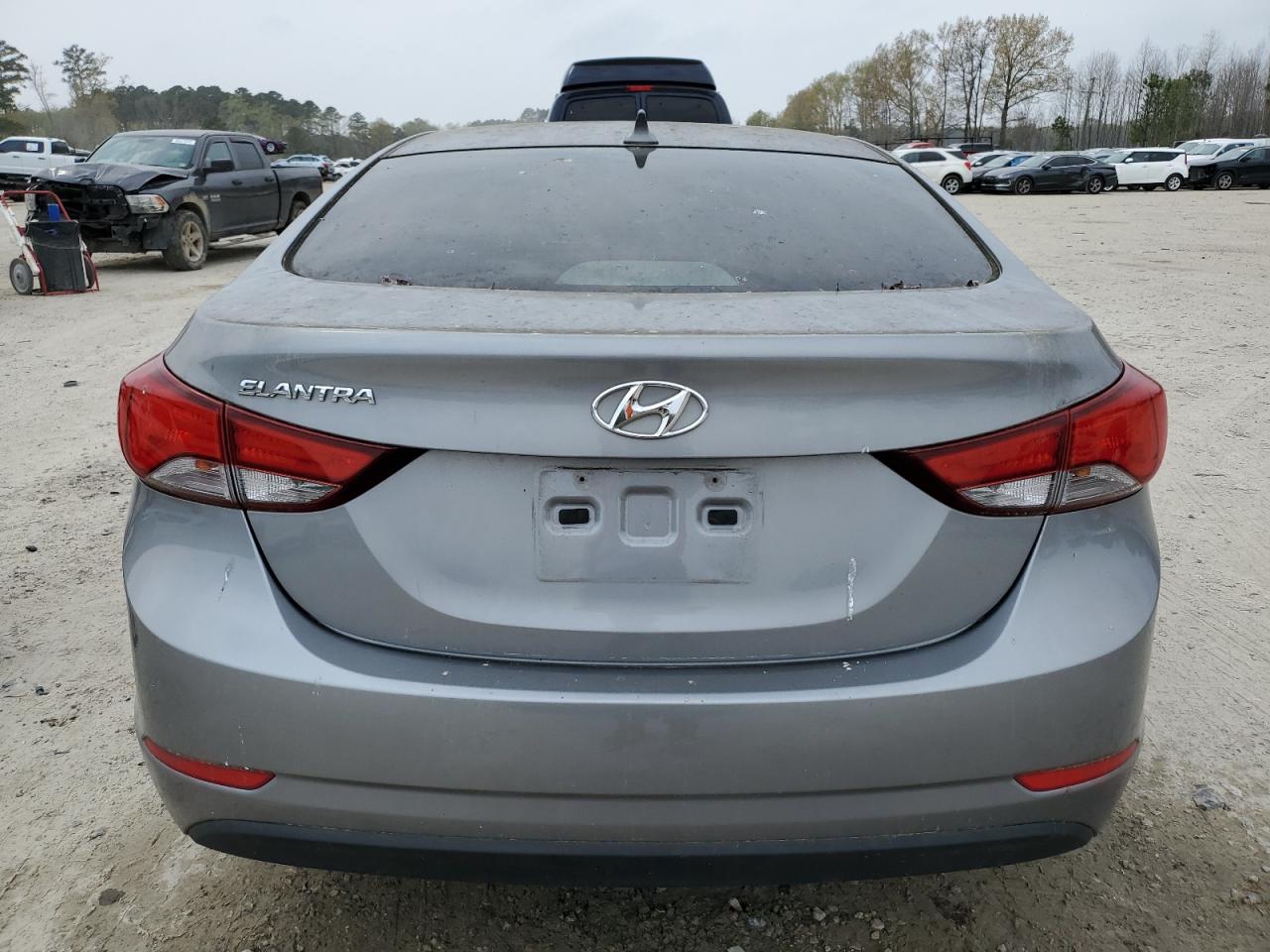 HYUNDAI ELANTRA 2014 — 7