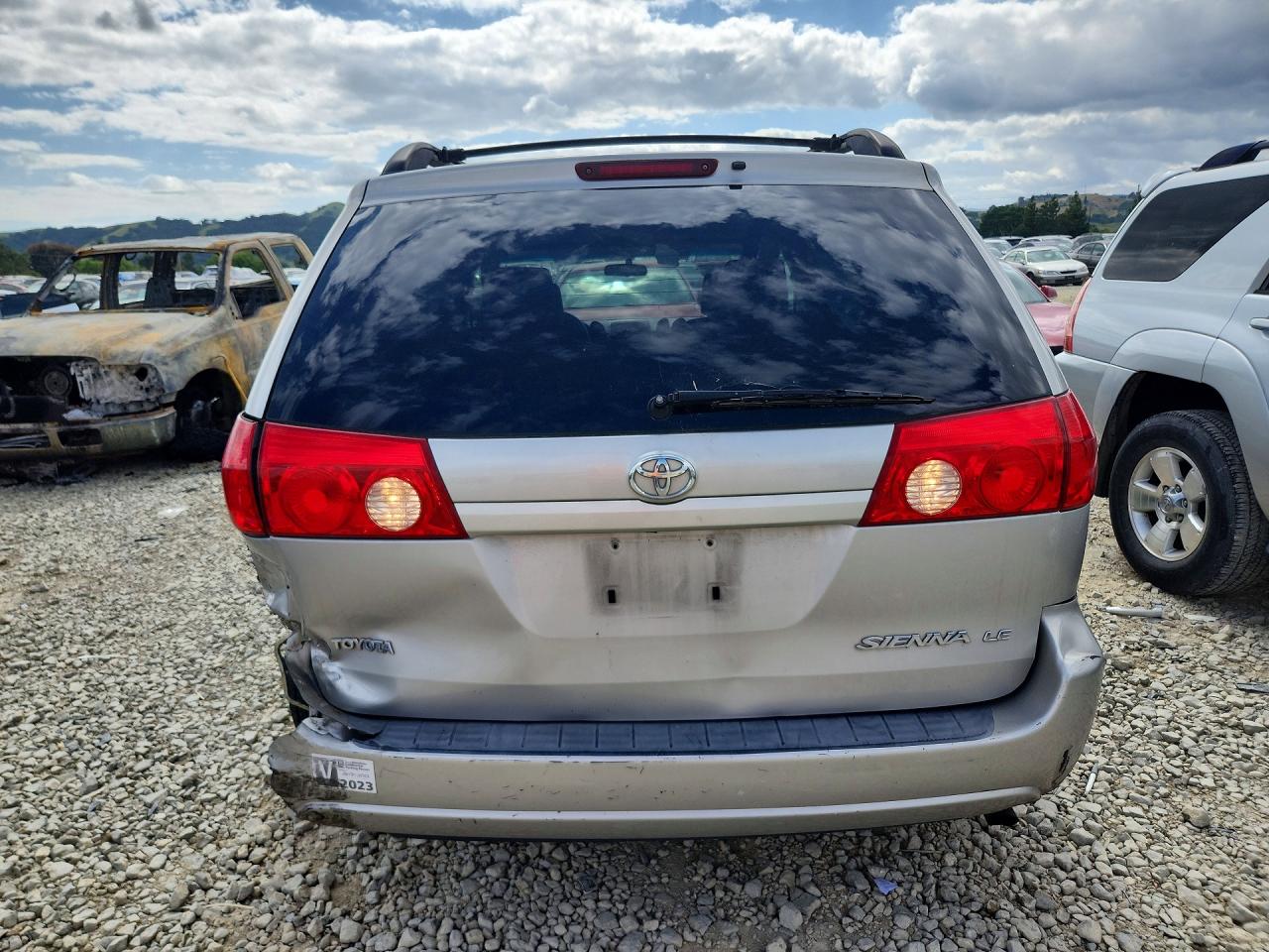 TOYOTA SIENNA 2008 — 7