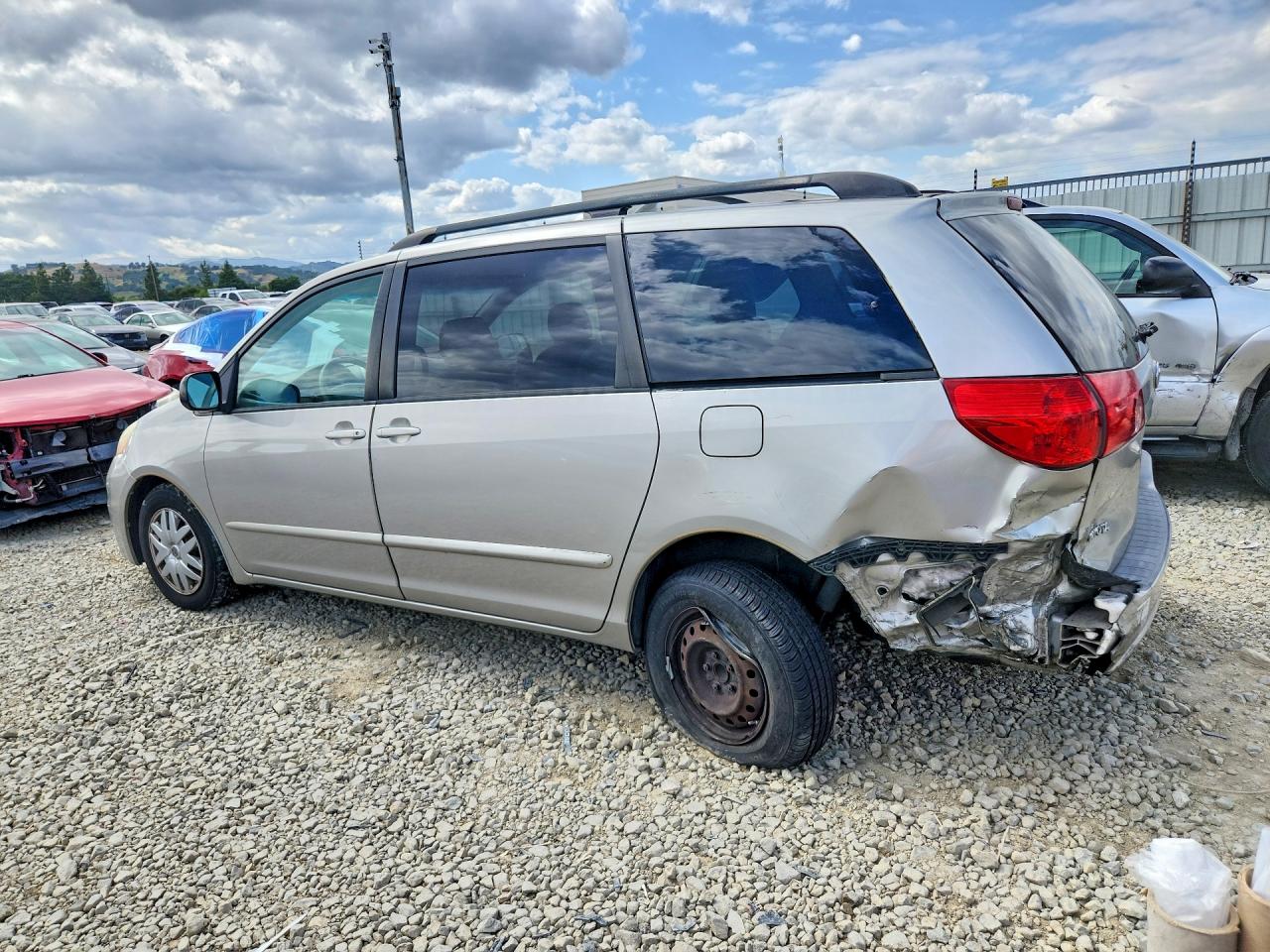 TOYOTA SIENNA 2008 — 3