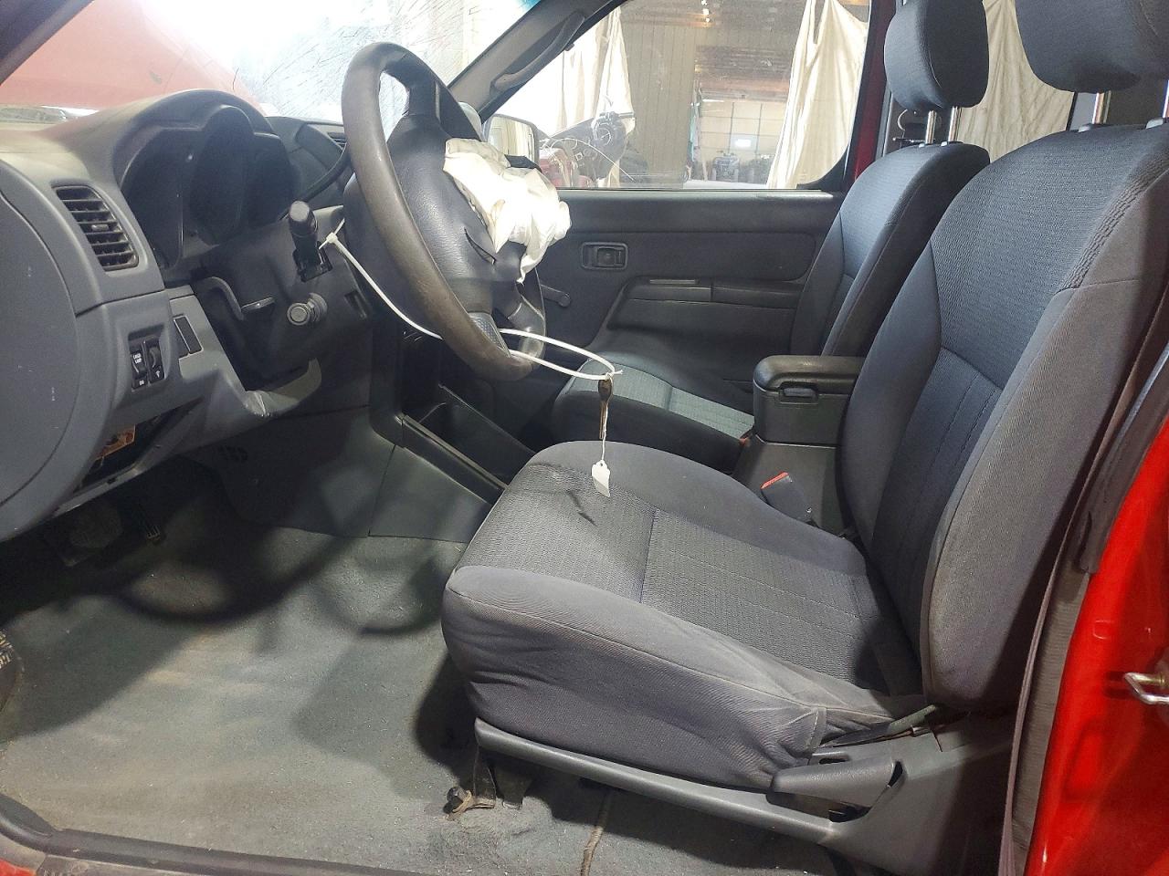 NISSAN FRONTIER 2003 — 8