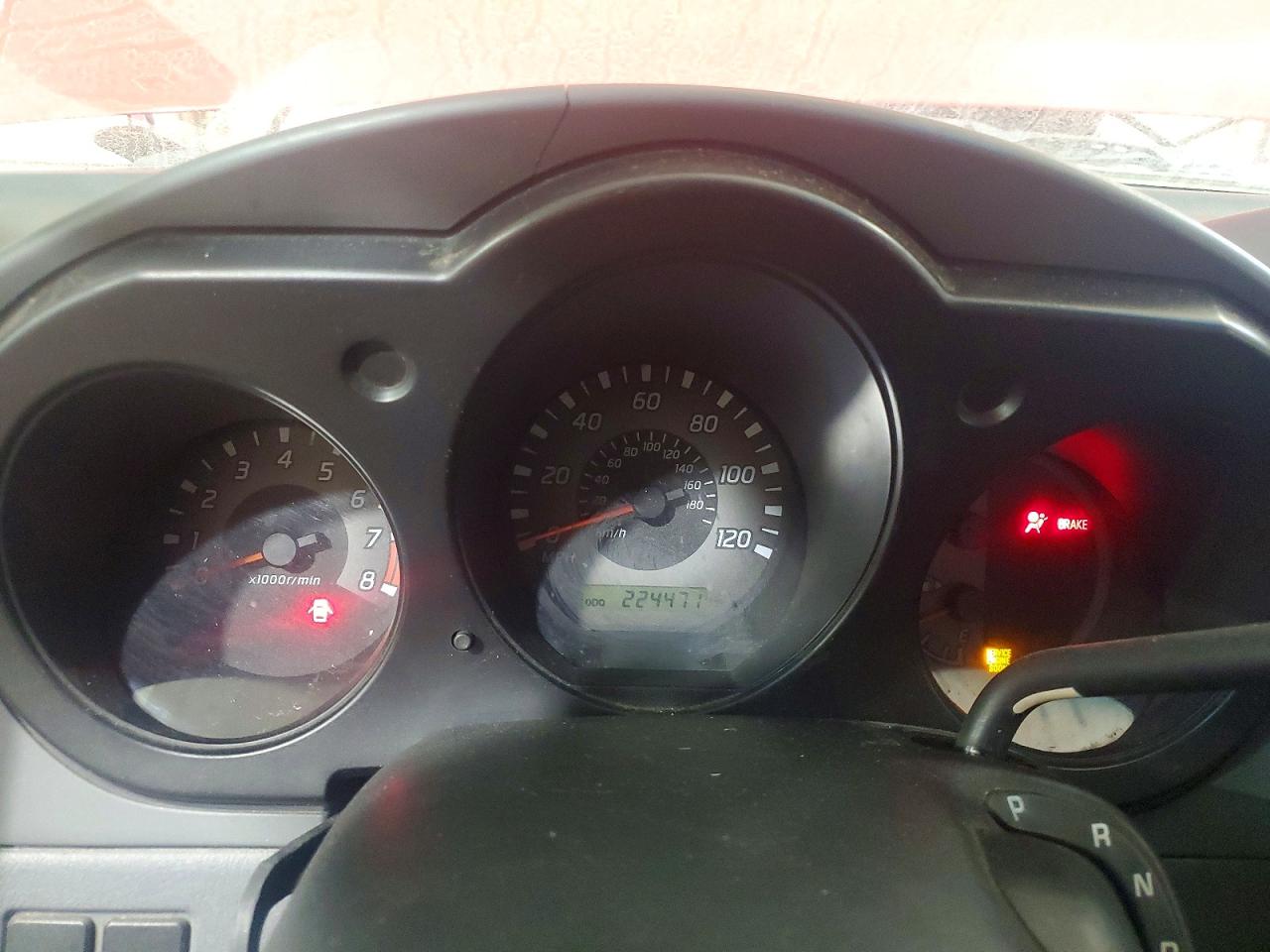 NISSAN FRONTIER 2003 — 10