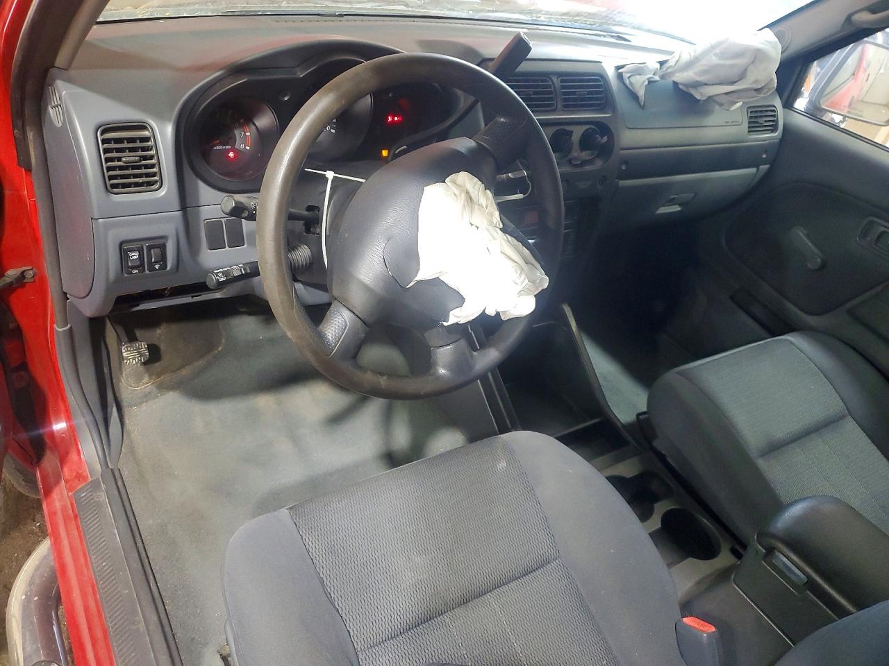 NISSAN FRONTIER 2003 — 9