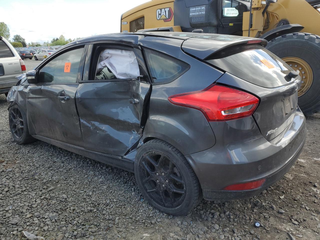 FORD FOCUS SE 2016 — 3