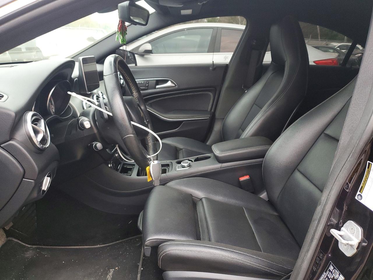 MERCEDES-BENZ CLA 2016 — 8