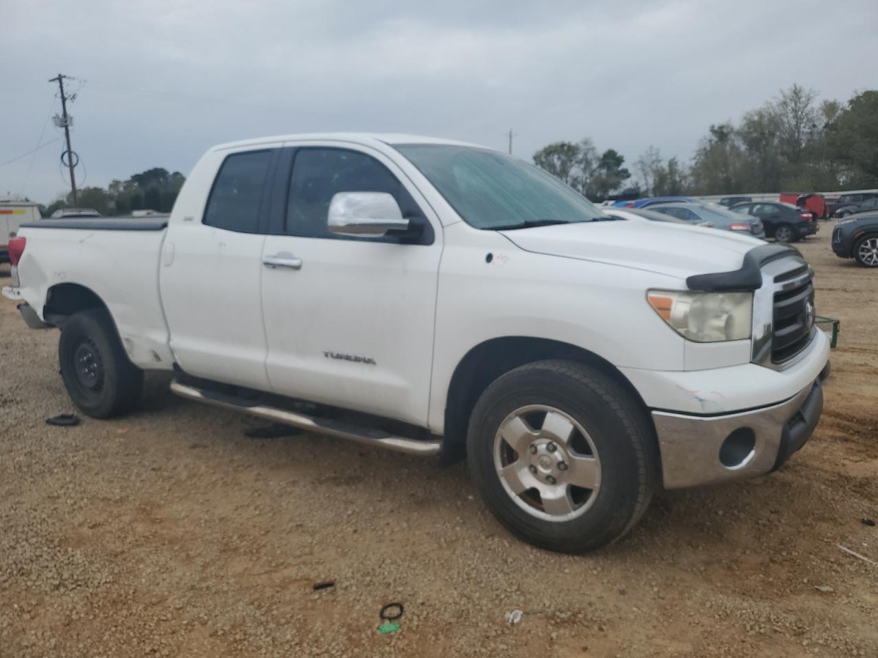 TOYOTA TUNDRA 2011 — 5