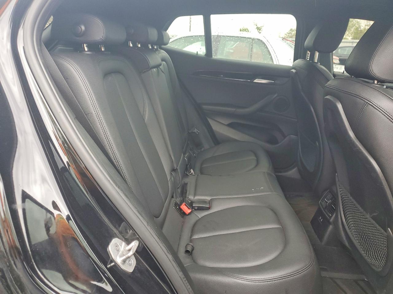 BMW X2 2022 — 11