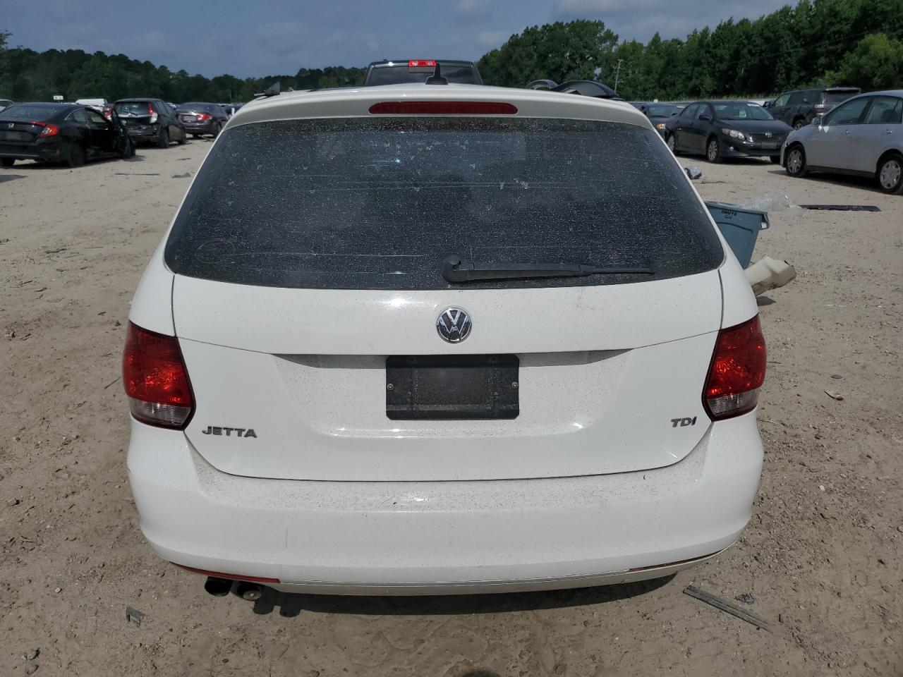 VOLKSWAGEN JETTA WAGO 2011 — 7
