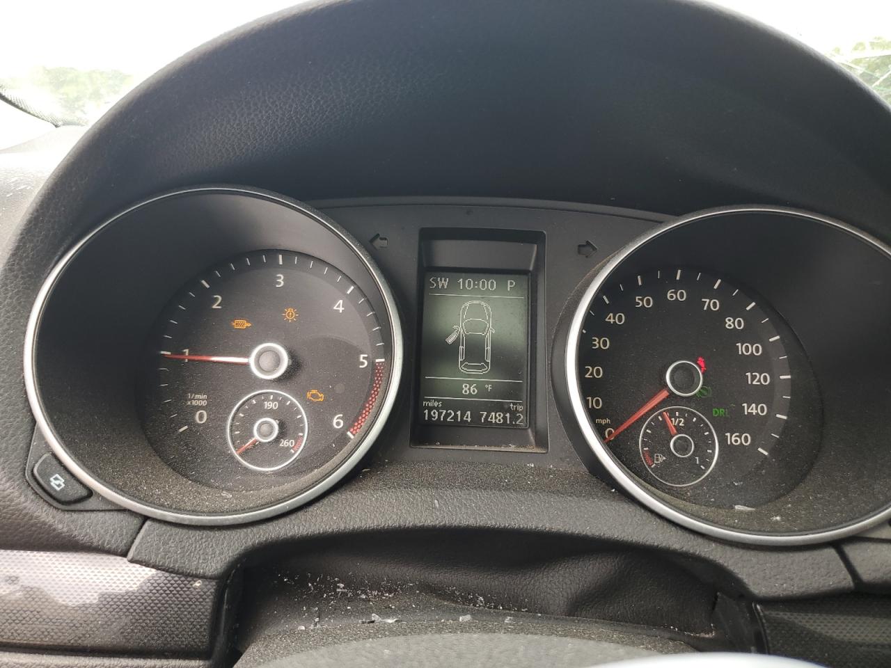 VOLKSWAGEN JETTA WAGO 2011 — 10