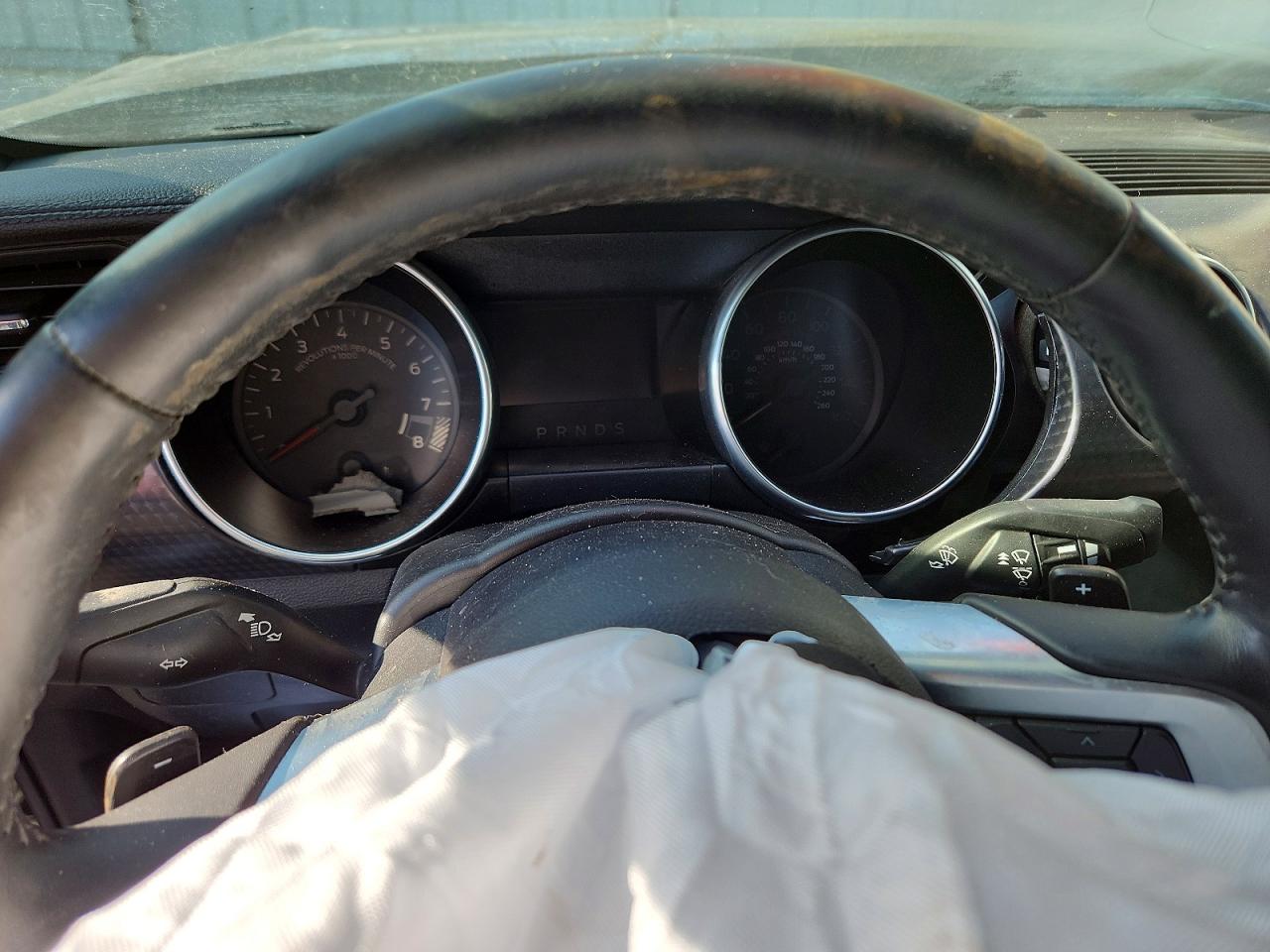 FORD MUSTANG 2018 — 10