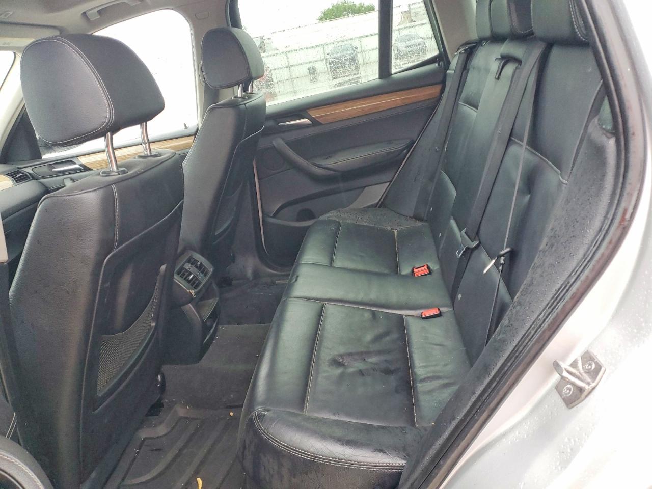 BMW X3 2013 — 12
