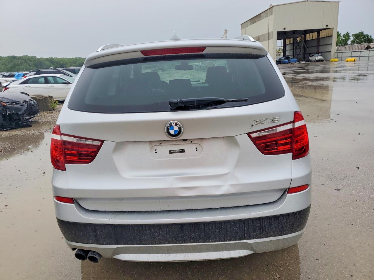 BMW X3 2013 — 7