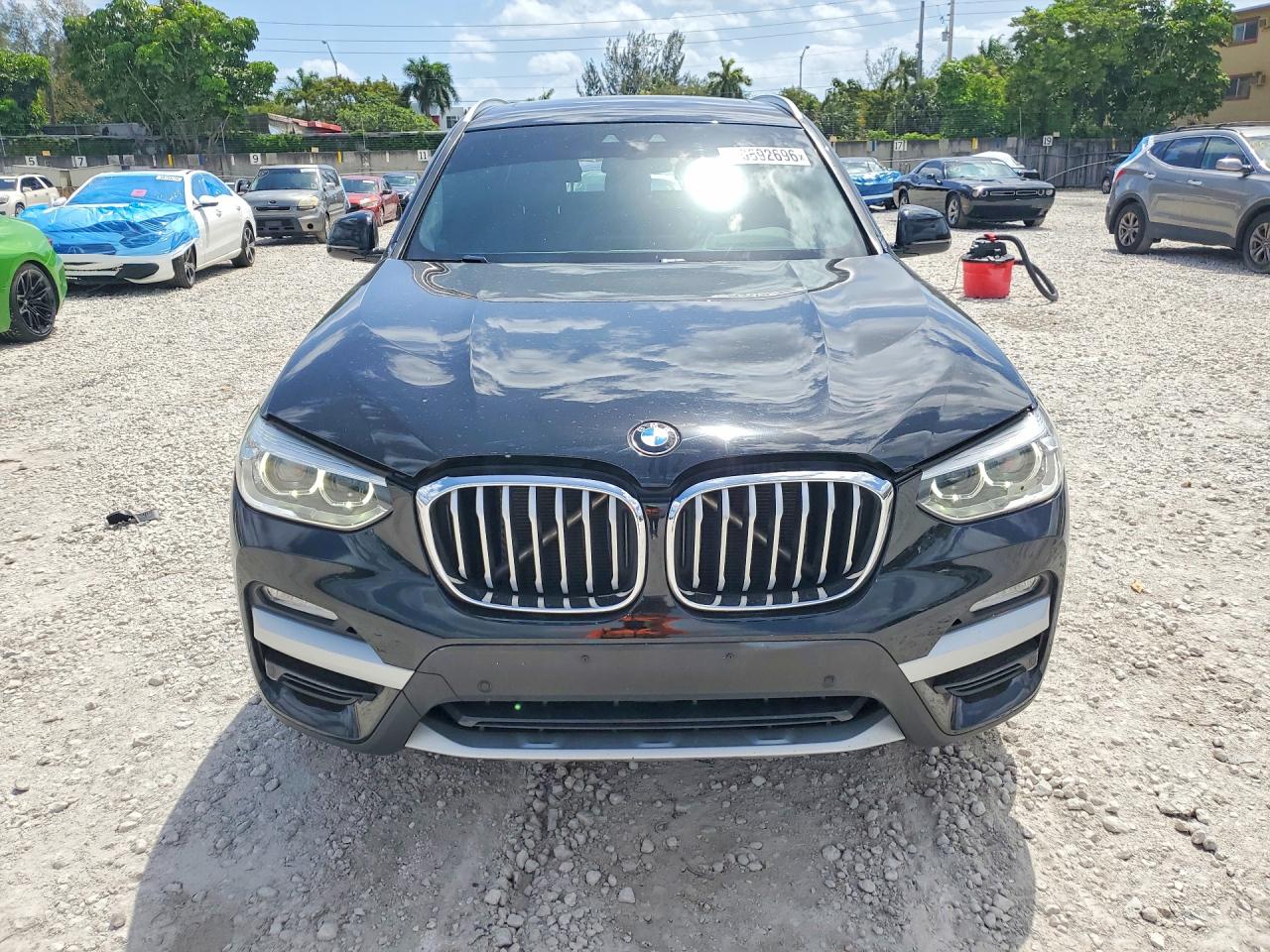 BMW X3 2019 — 6