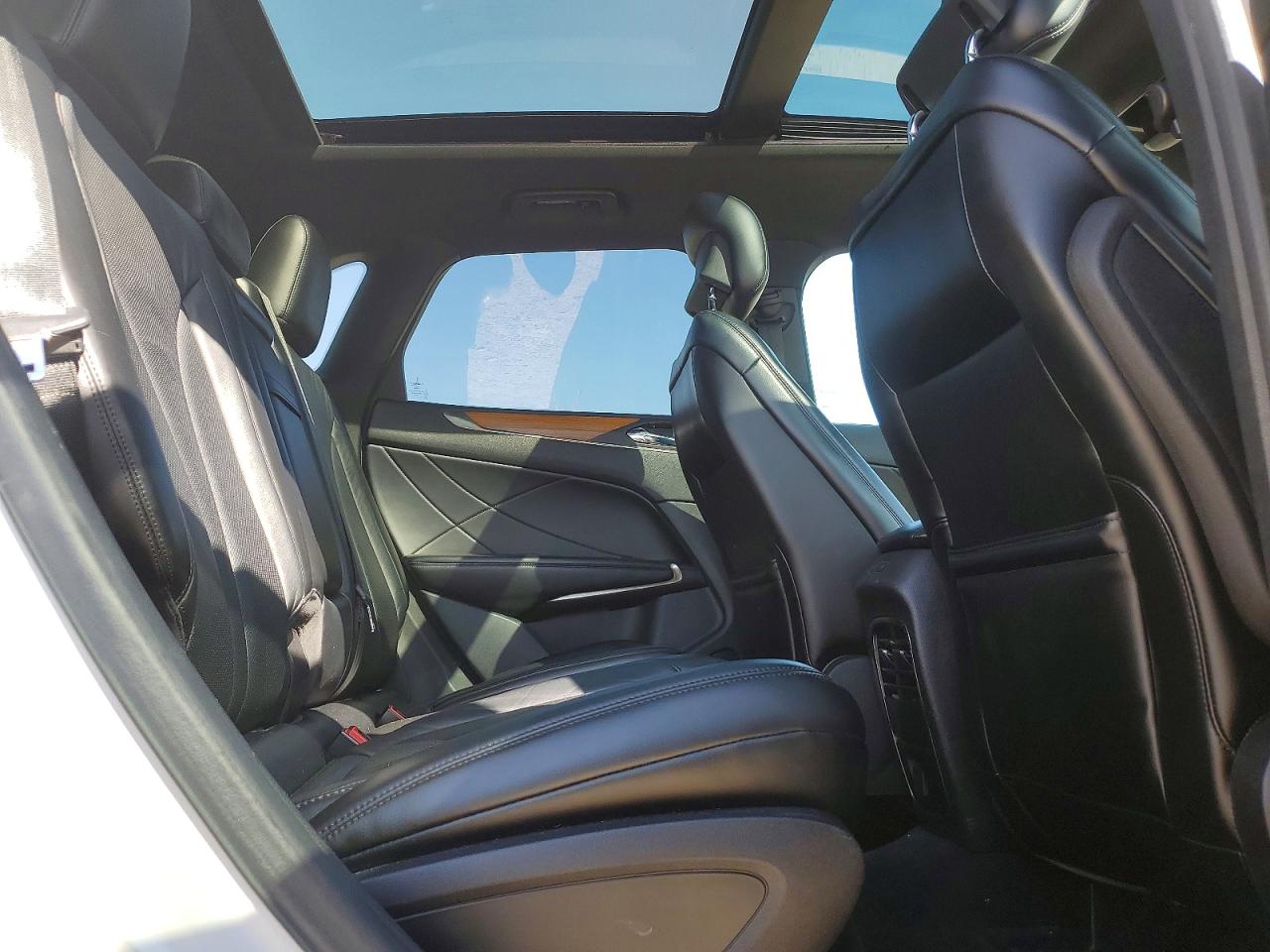 LINCOLN MKC 2015 — 12