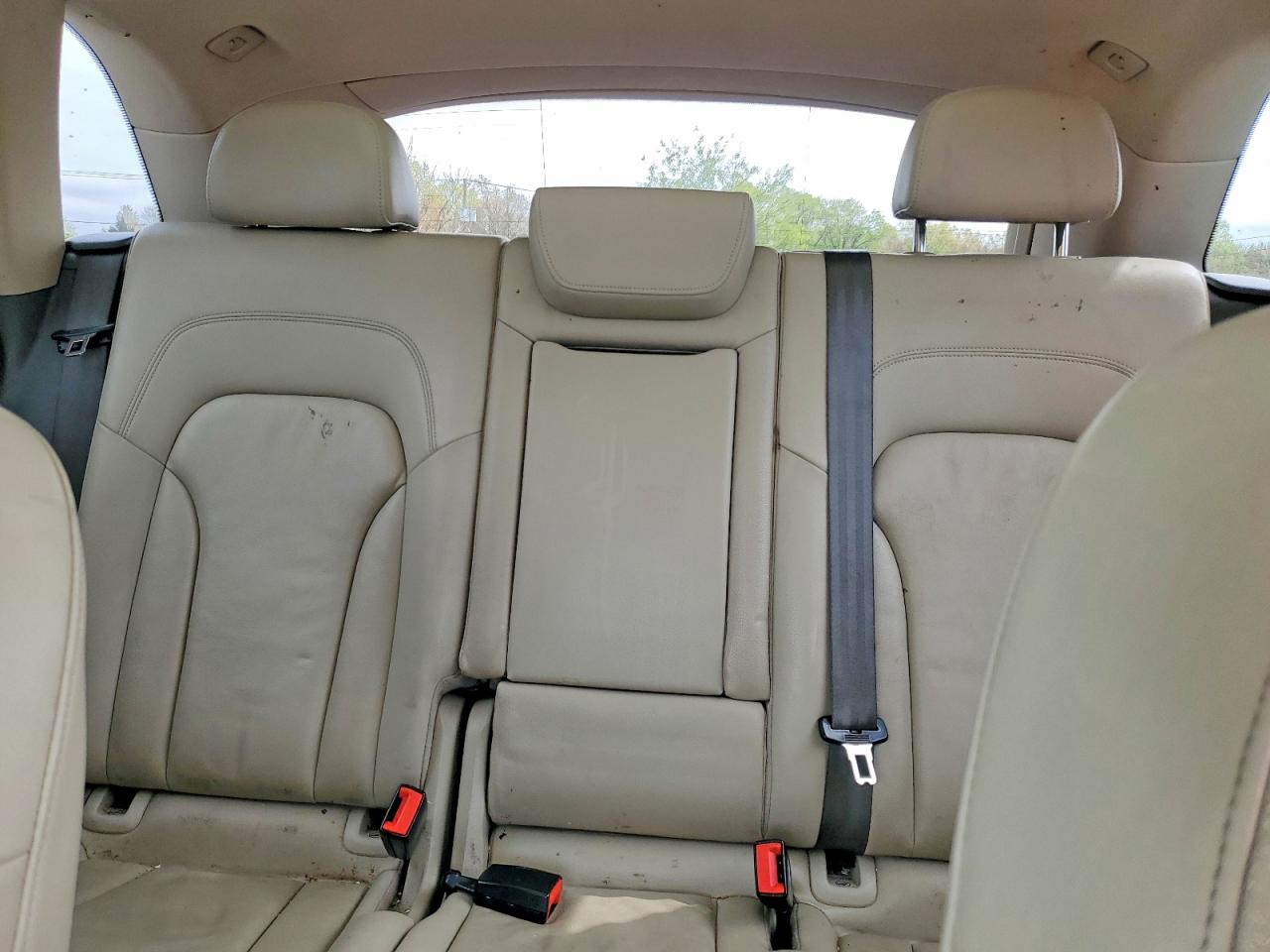 AUDI Q5 2011 — 11