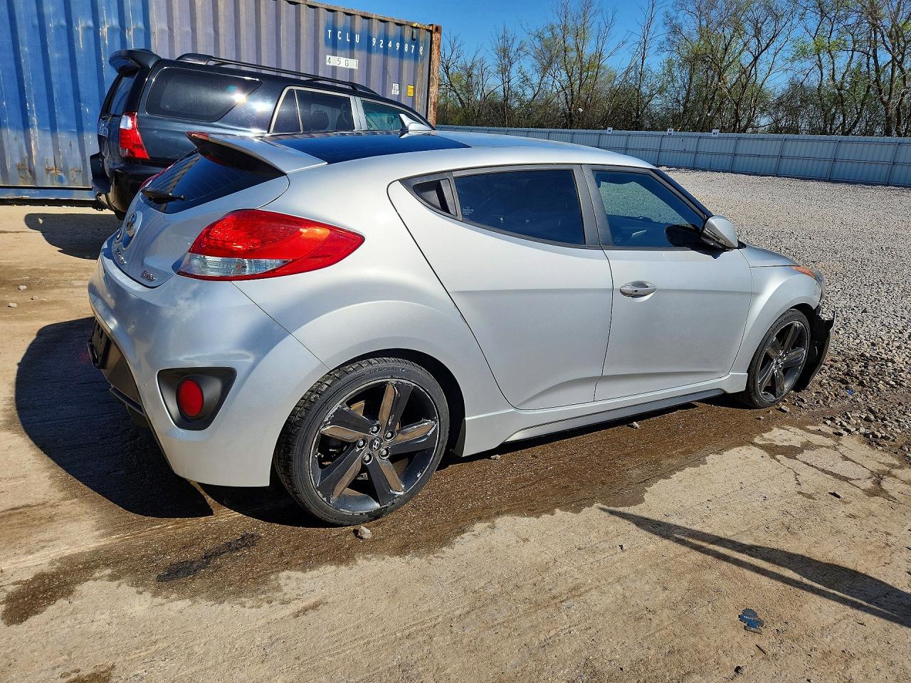 HYUNDAI VELOSTER 2013 — 4