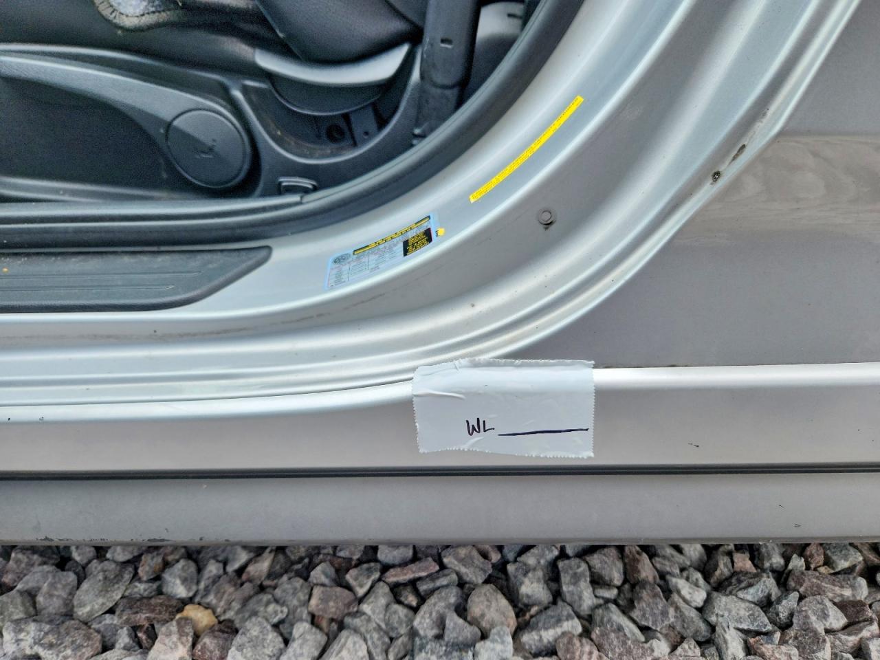 HYUNDAI VELOSTER 2013 — 13