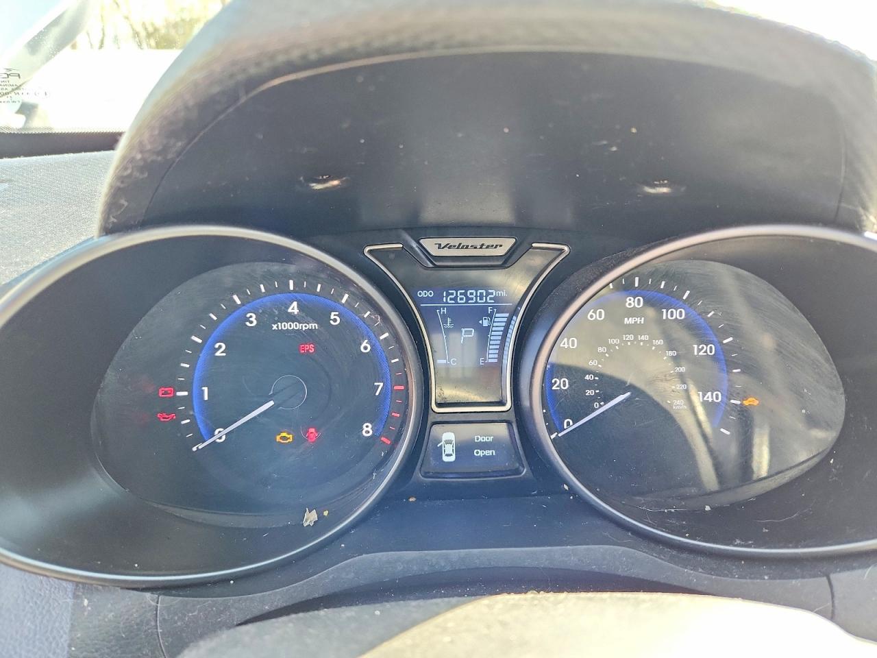 HYUNDAI VELOSTER 2013 — 10
