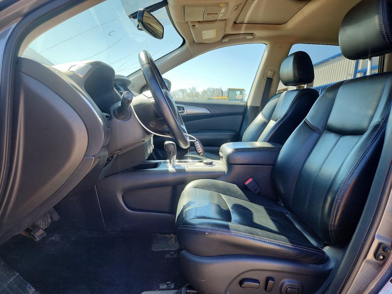 NISSAN PATHFINDER 2017 — 8