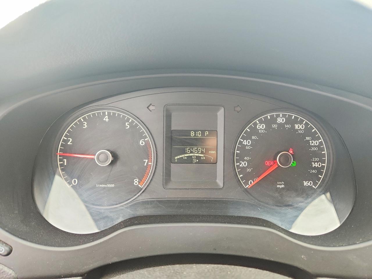 VOLKSWAGEN JETTA 2012 — 10