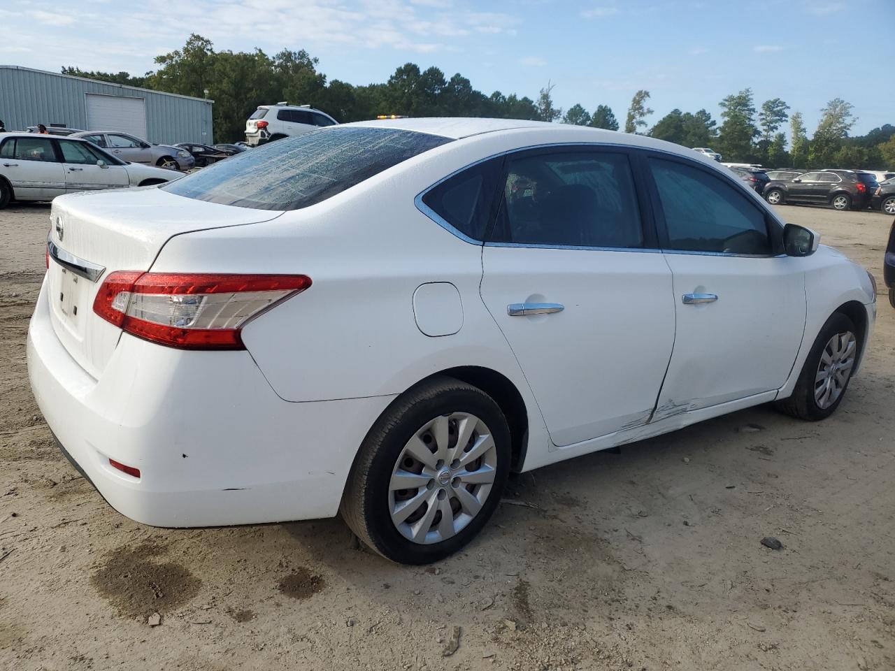 NISSAN SENTRA 2015 — 4
