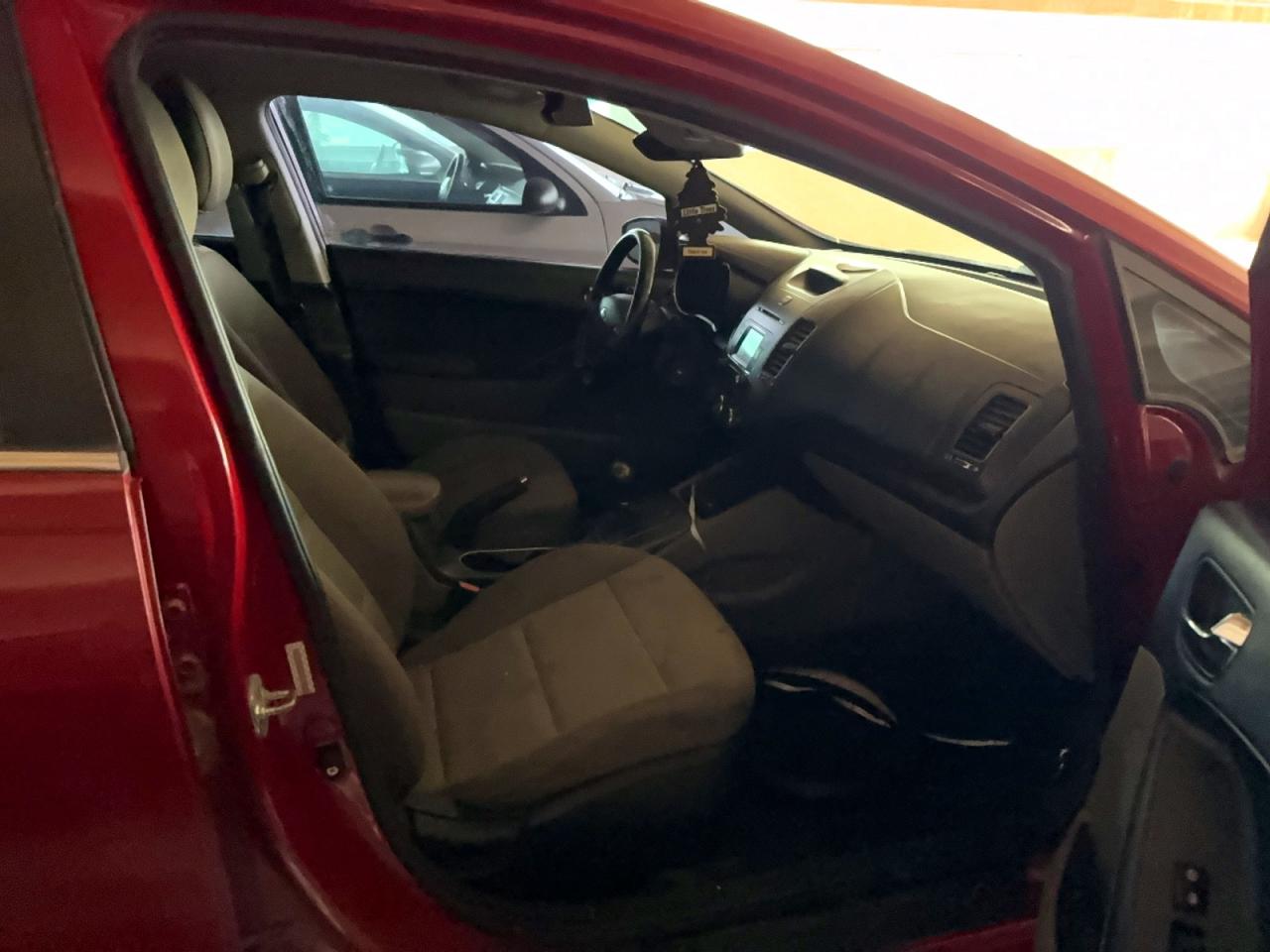 KIA FORTE 2015 — 6
