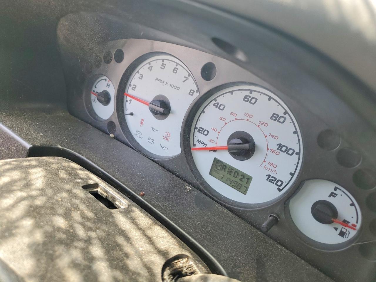 FORD ESCAPE 2002 — 10