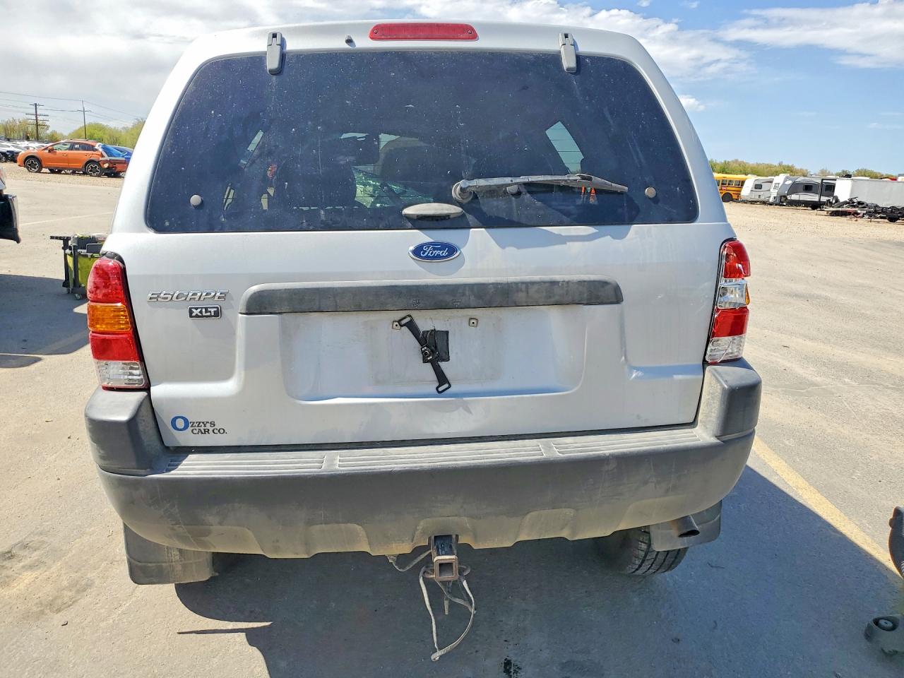 FORD ESCAPE 2002 — 7