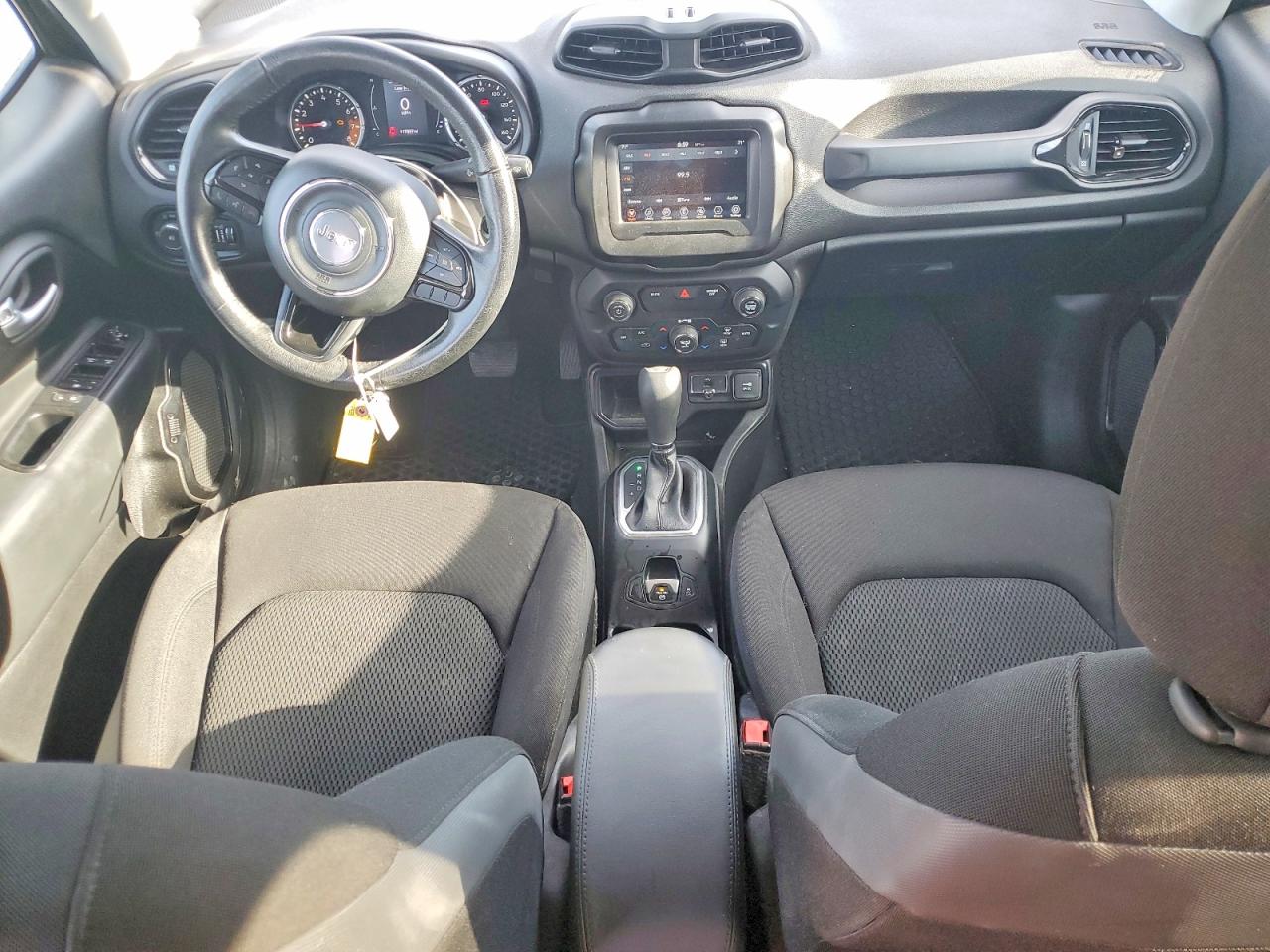 JEEP RENEGADE 2018 — 9