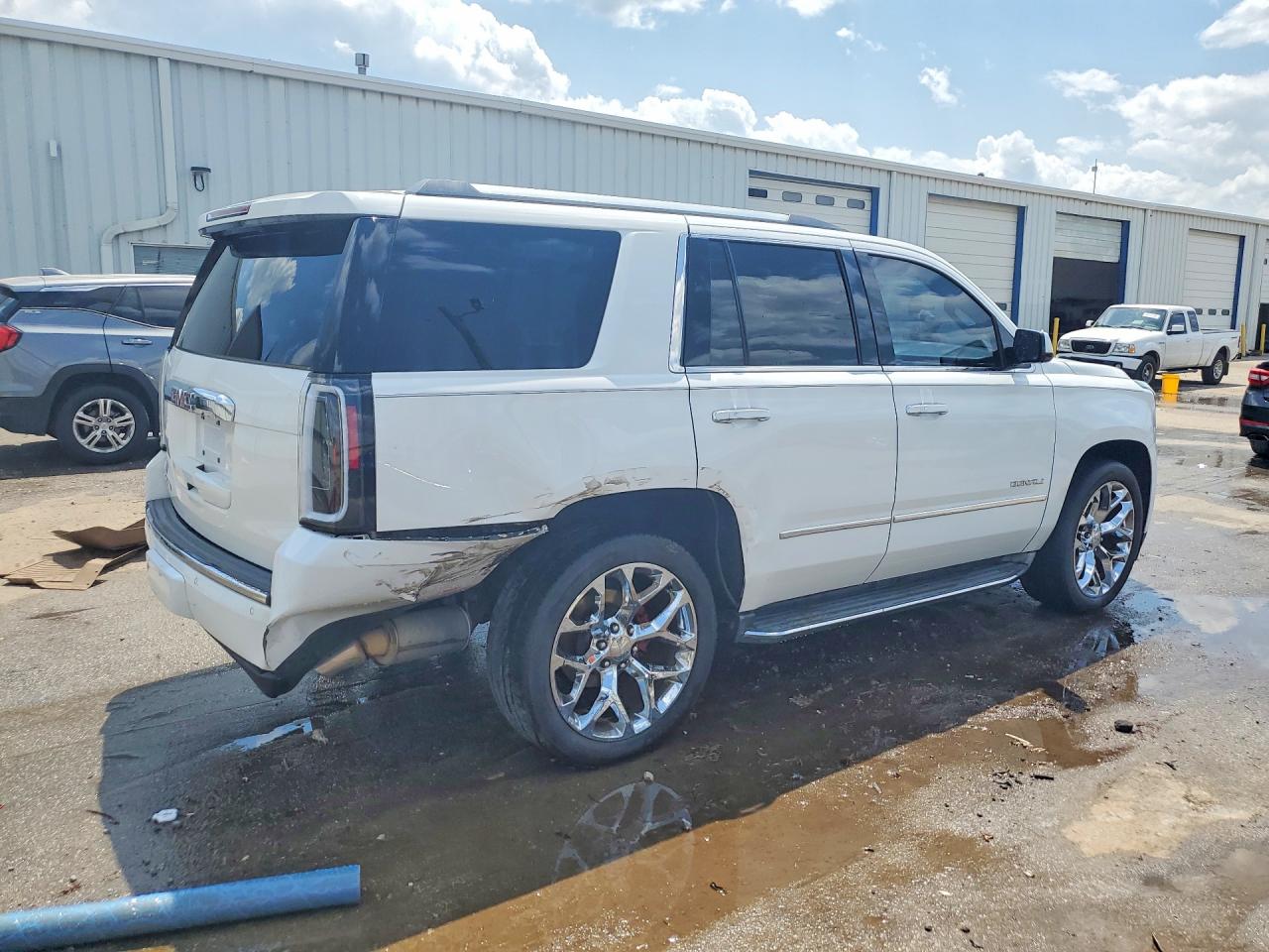 GMC YUKON 2015 — 4