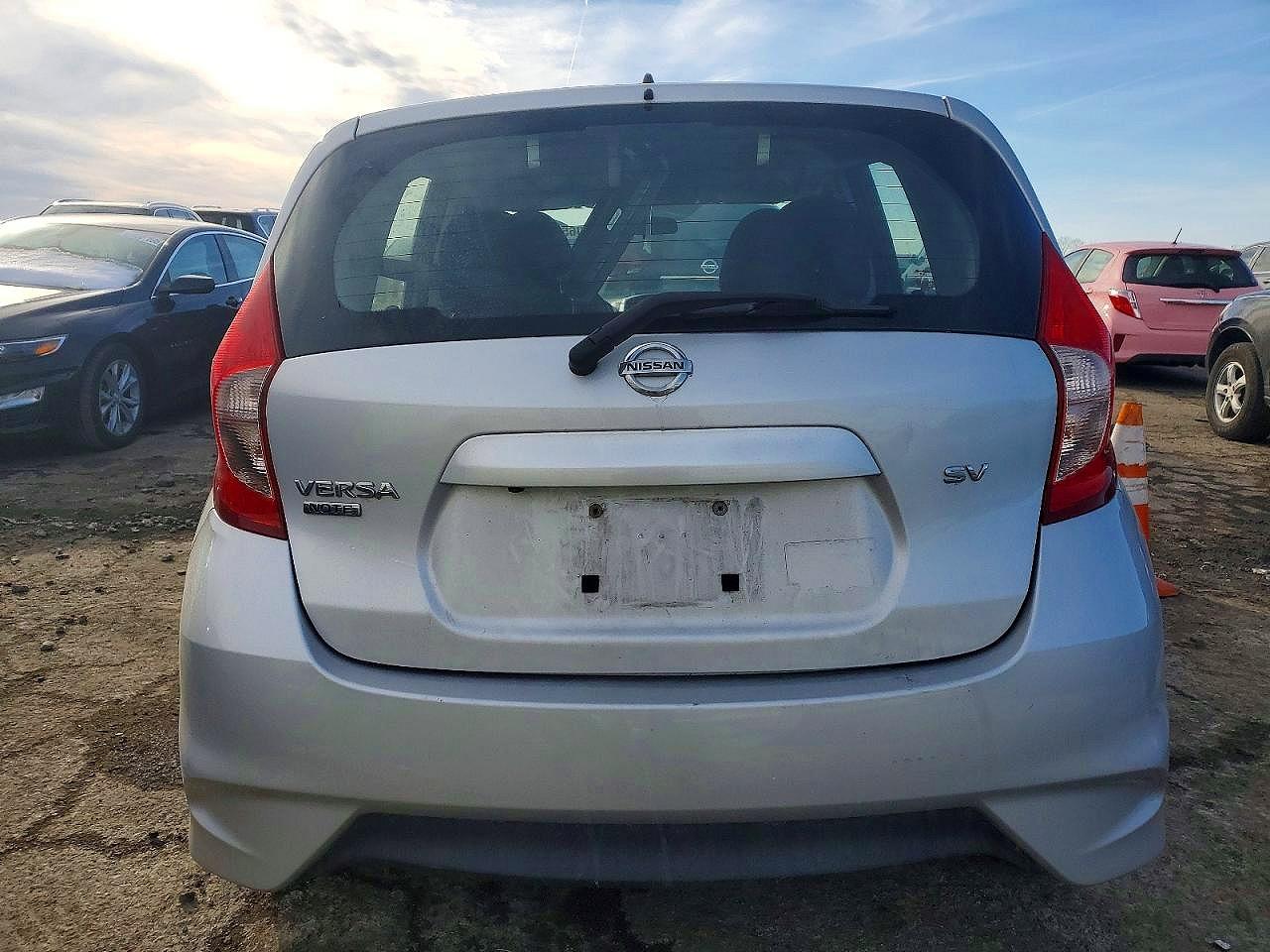 NISSAN VERSA NOTE 2017 — 7