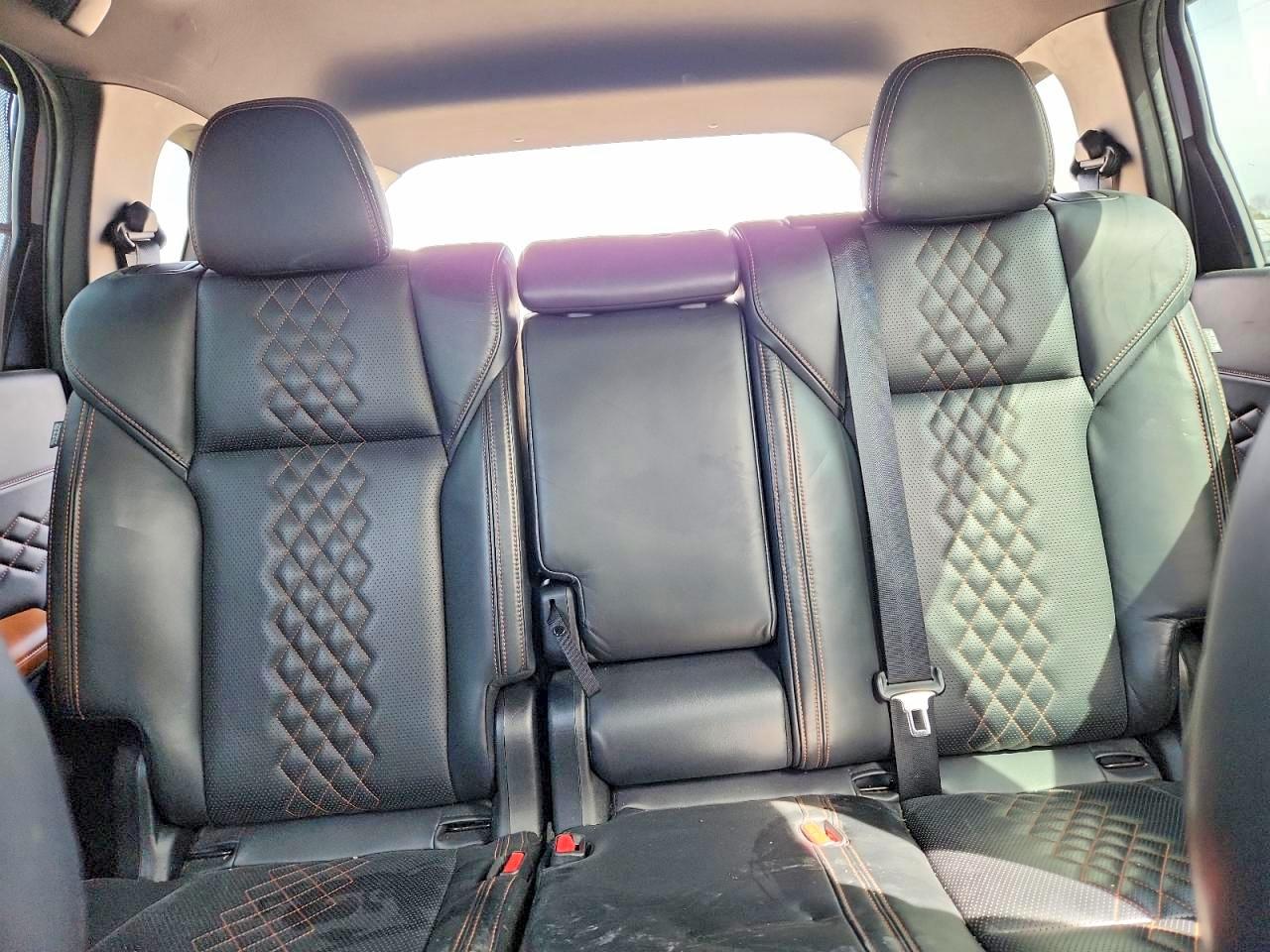 MITSUBISHI OUTLANDER 2022 — 11