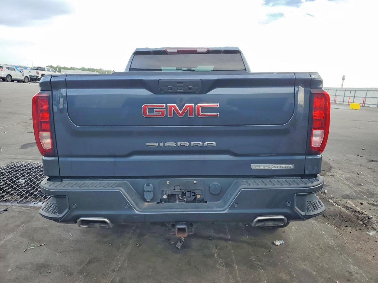 GMC SIERRA LIMITED 2022 — 7