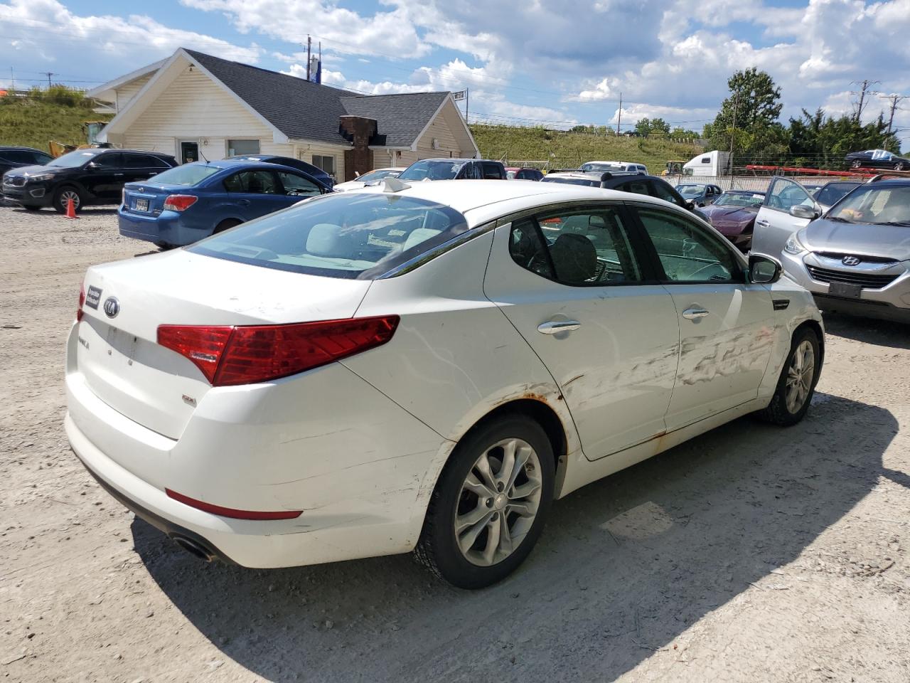 KIA OPTIMA LX 2013 — 4