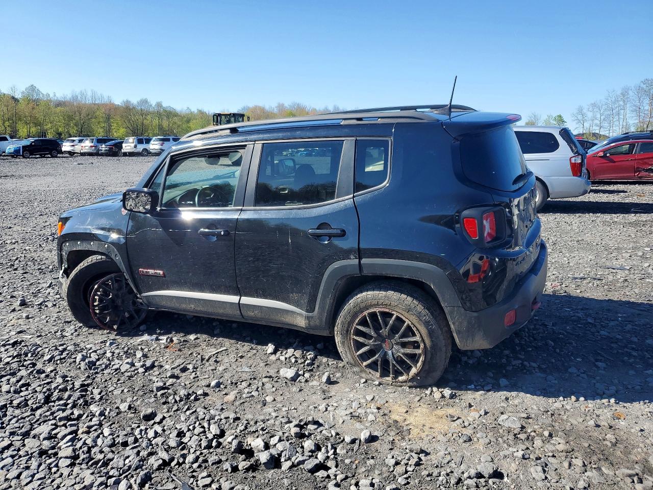 JEEP RENEGADE 2019 — 3