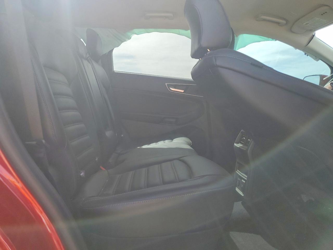 FORD EDGE 2024 — 12