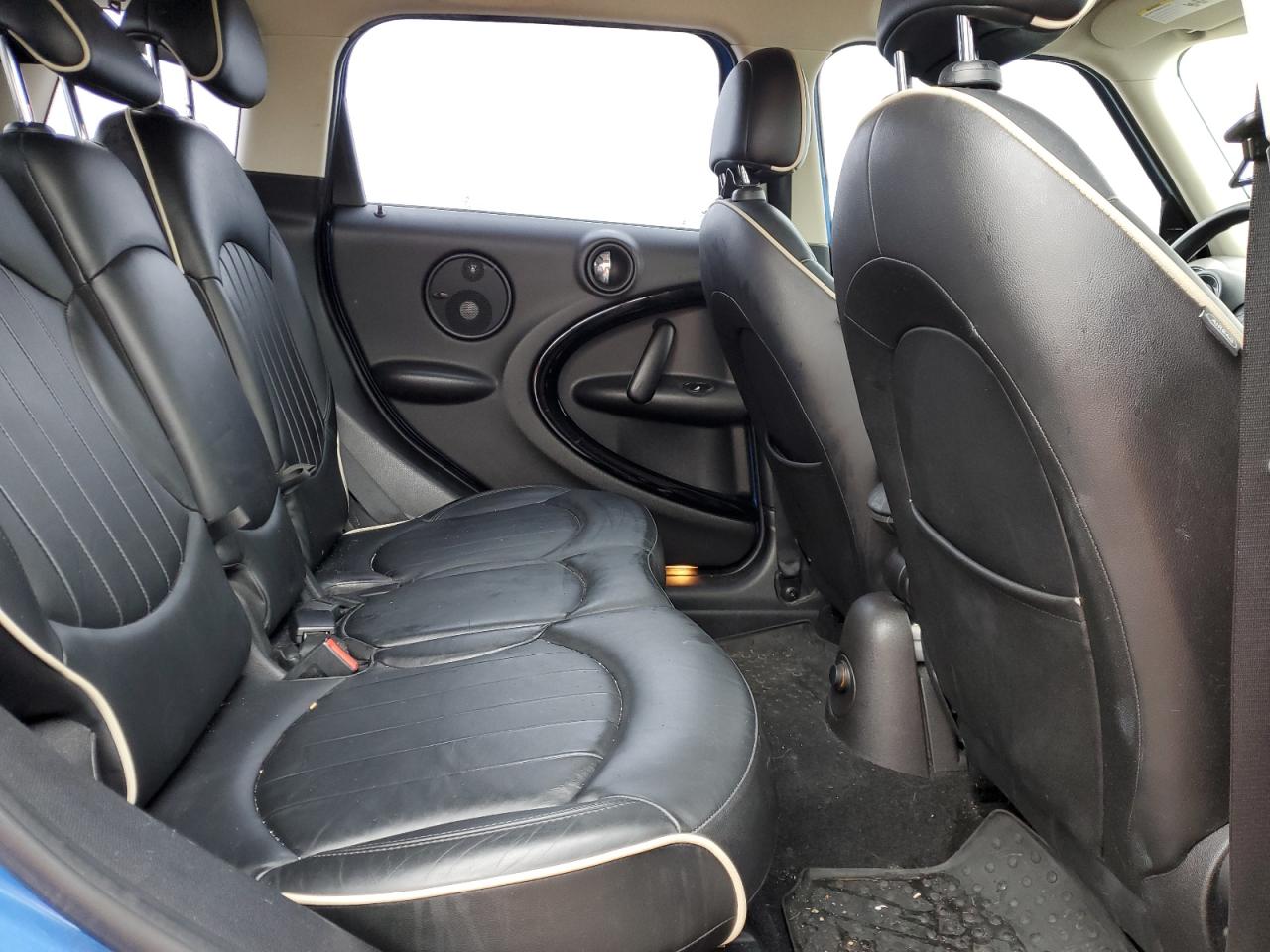 MINI COOPER 2012 — 11