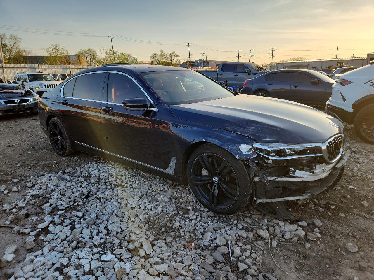 BMW 750 2016 — 5