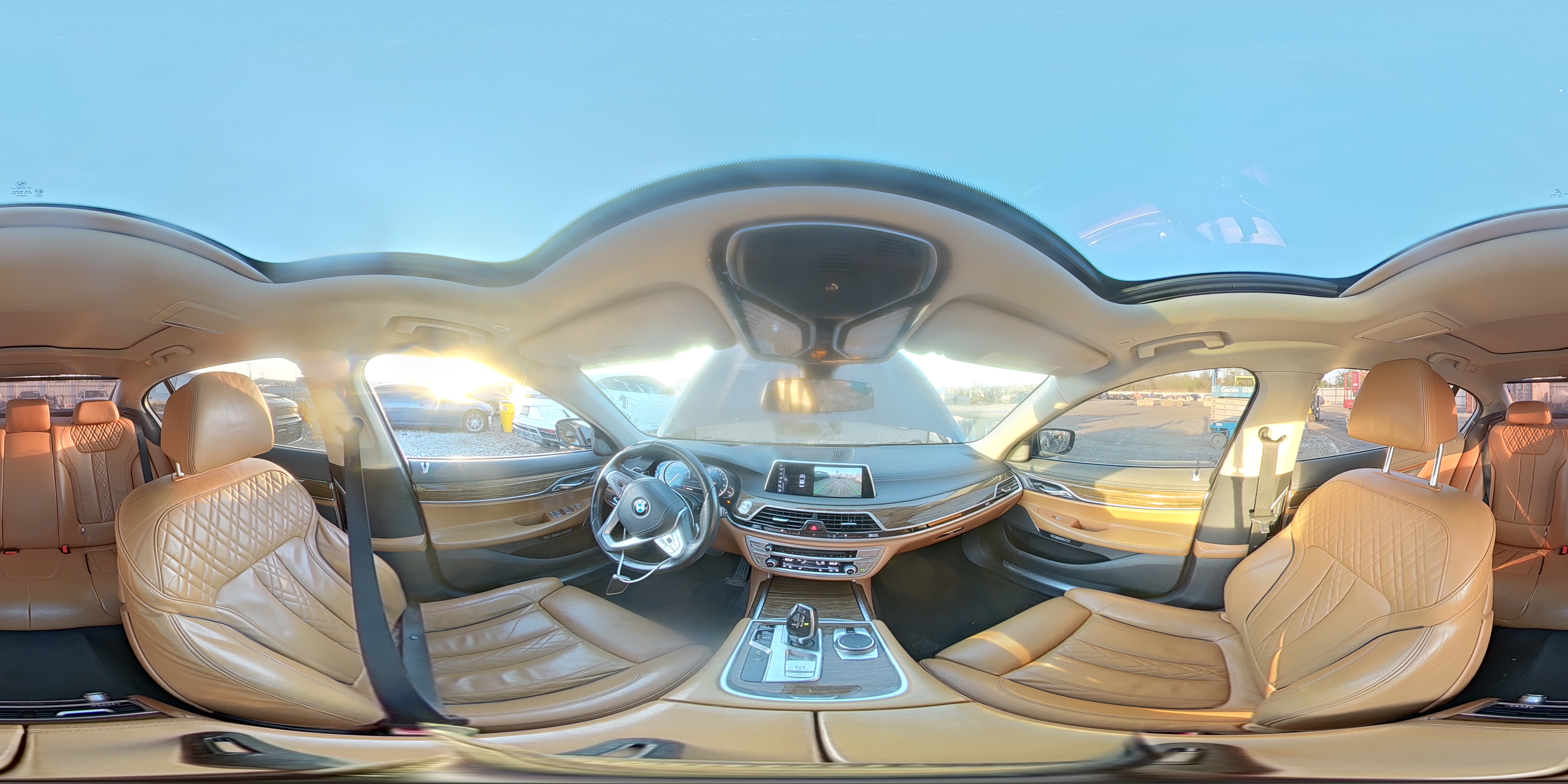 BMW 750 2016 — 14