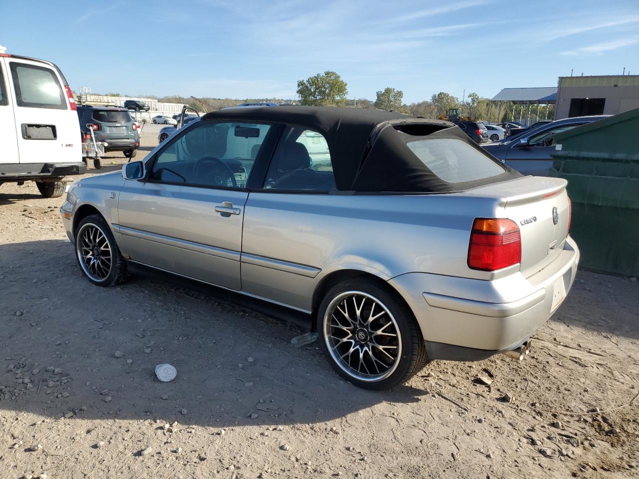 VOLKSWAGEN CABRIO 2001 — 3